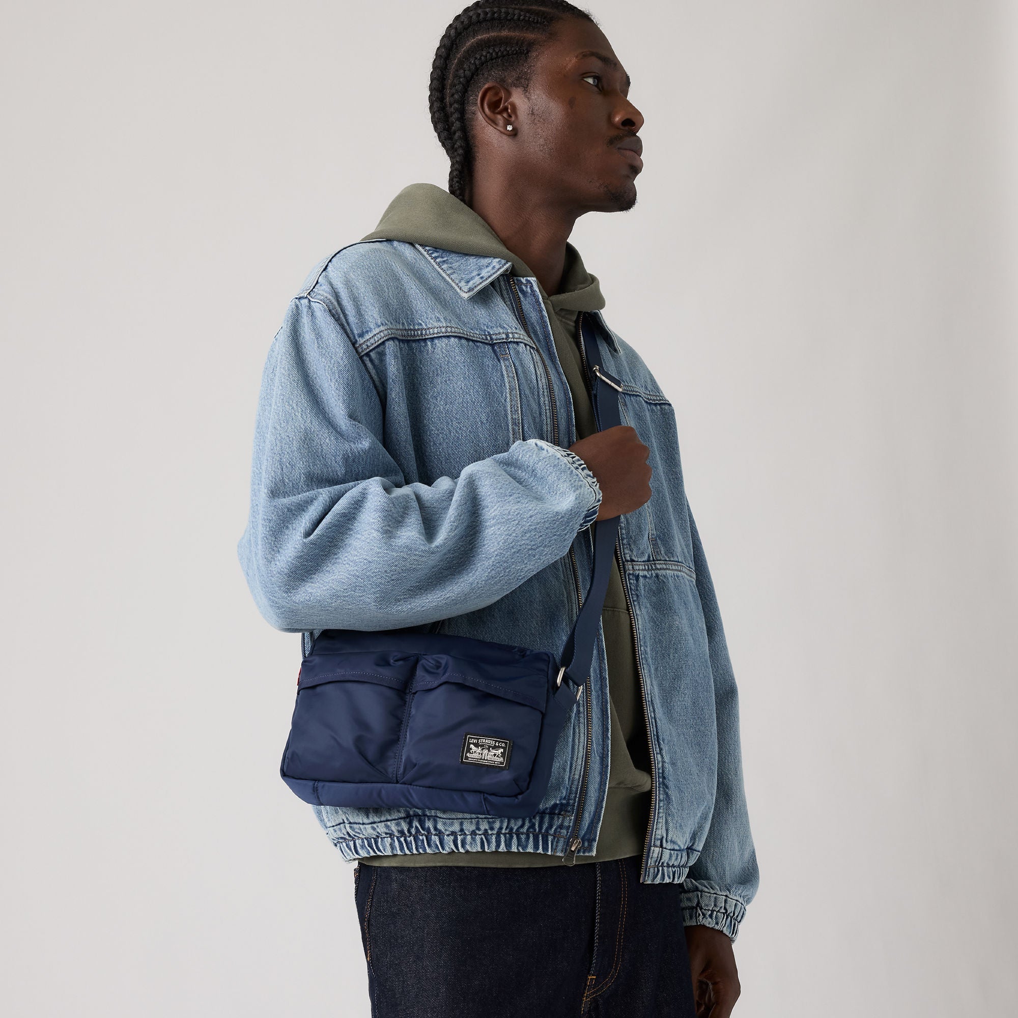 Levi's® Men's Mission Bay Crossbody | Levi's SG