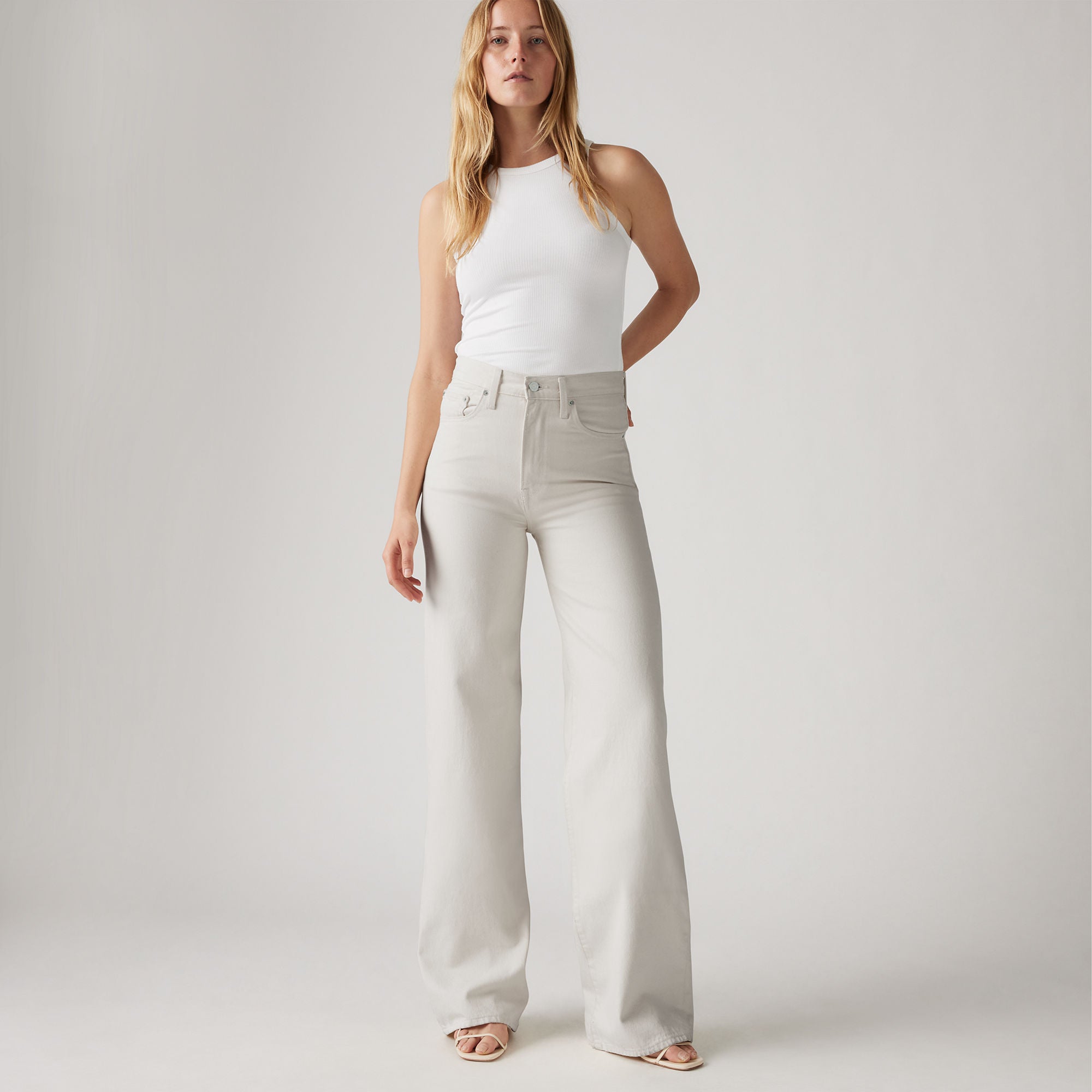 にょろろ　Levi's 別注 RIBCAGE WIDE LEG 25 A60810082_1_CM_DA_d7fb6004-