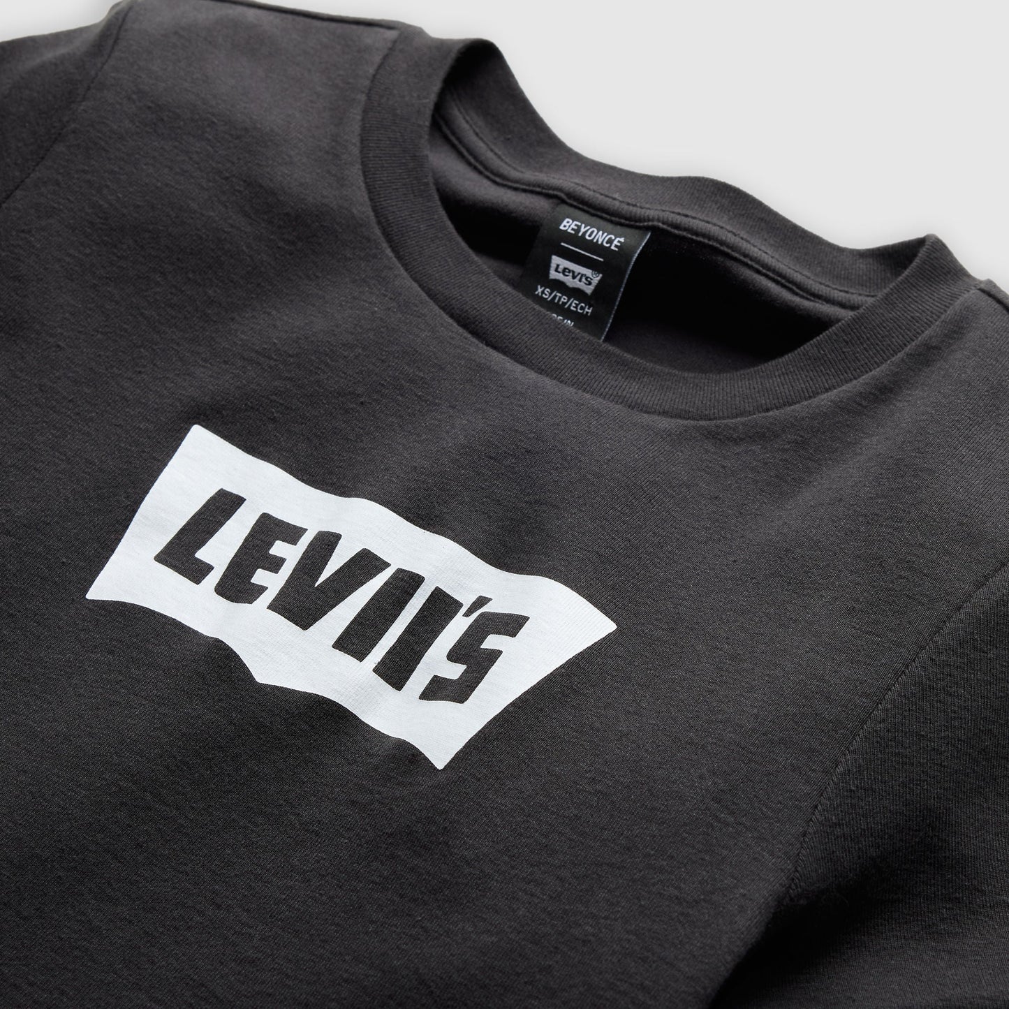 BEYONCÉ X LEVI’S® Graphic Essential Sporty Ringer Tee