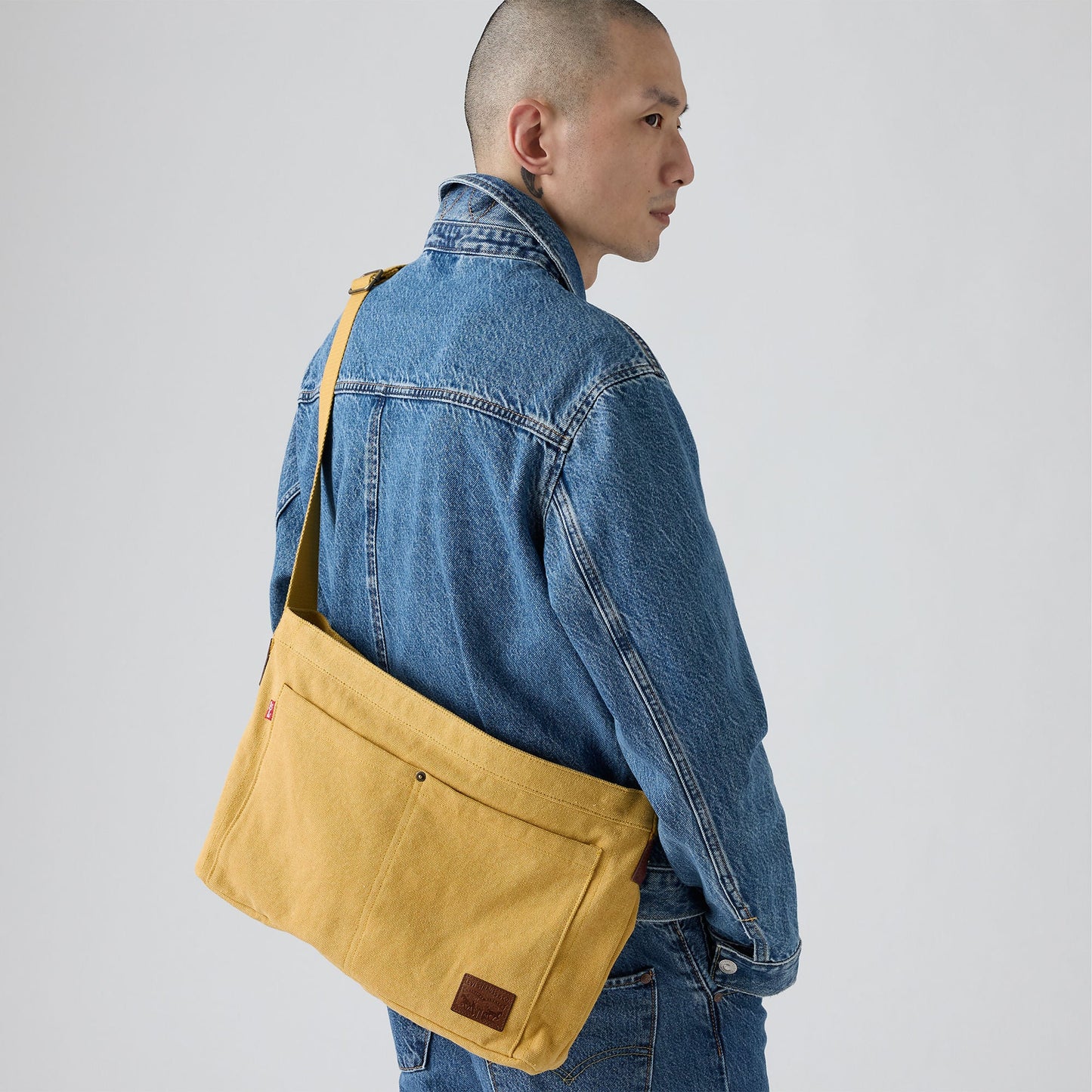Levi's® Men's Heritage Messenger Bag
