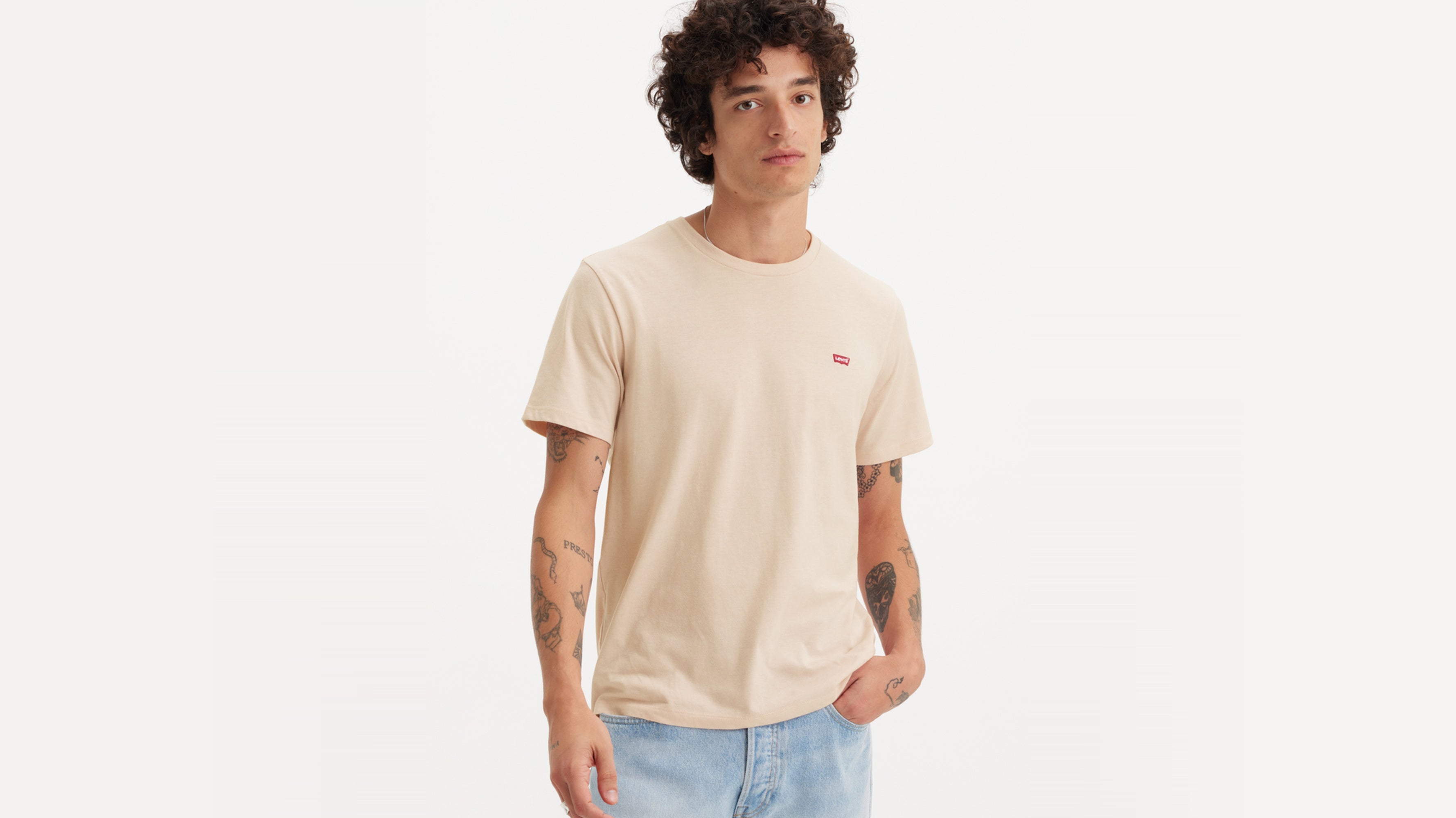 Levi s Men s Original Housemark T Shirt Fog Levi s SG