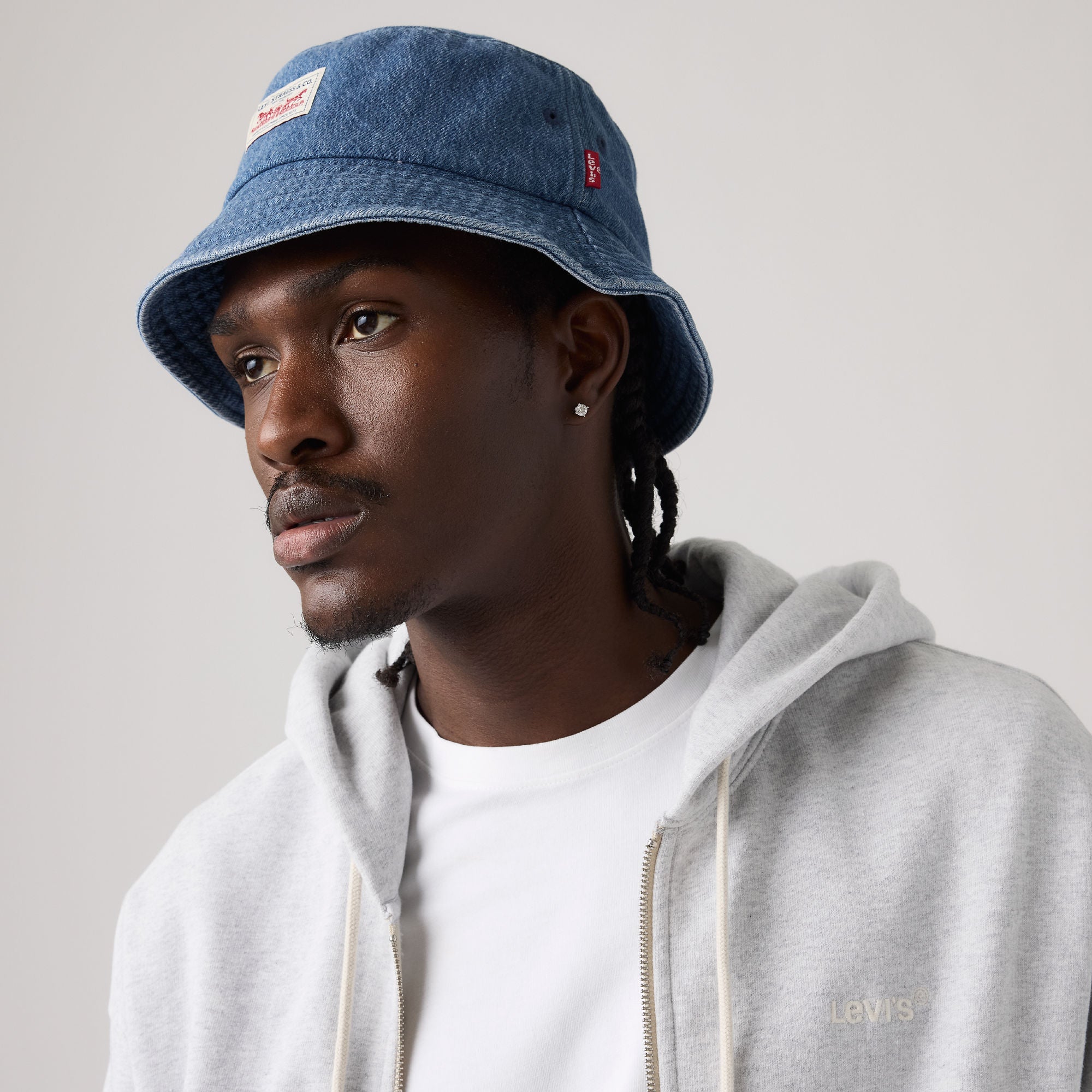 Levi's® Men's Strauss Bucket Hat - Medium Indigo | Levi's SG