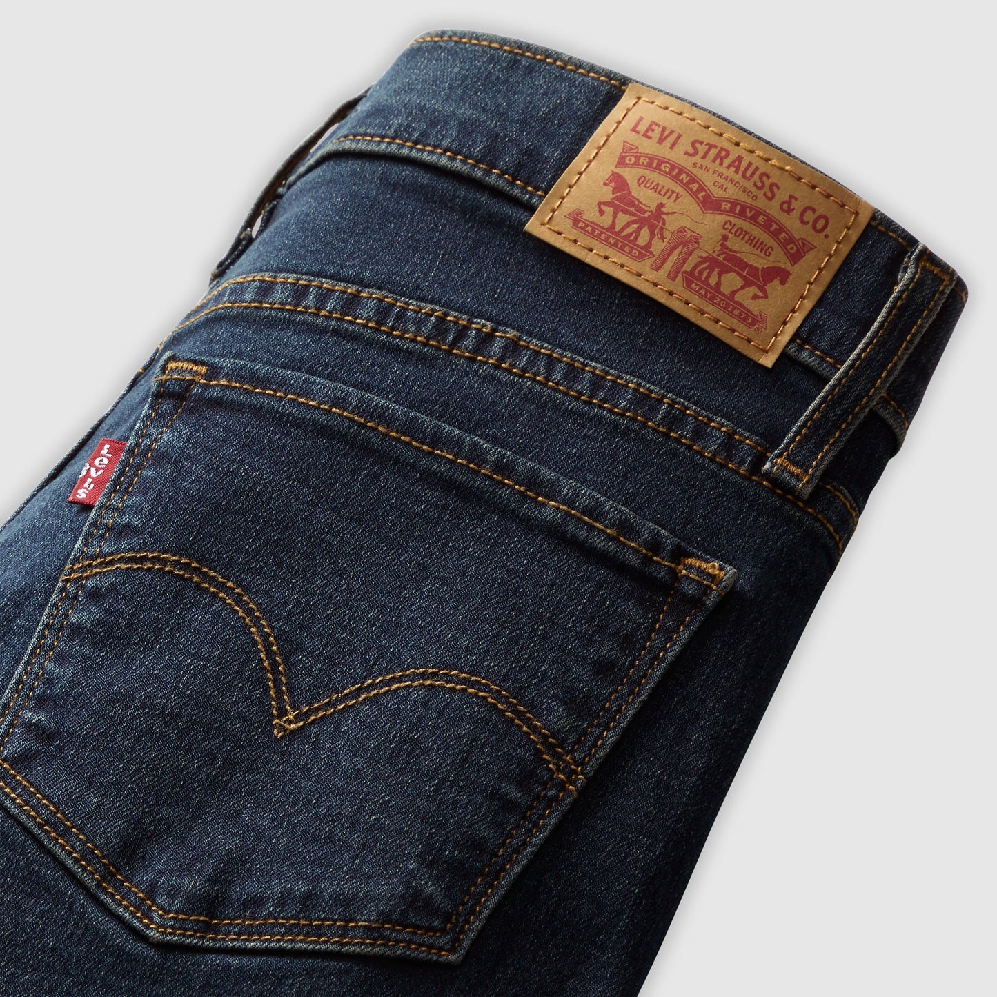 Levi's® Women's 314 Shaping Straight Jeans