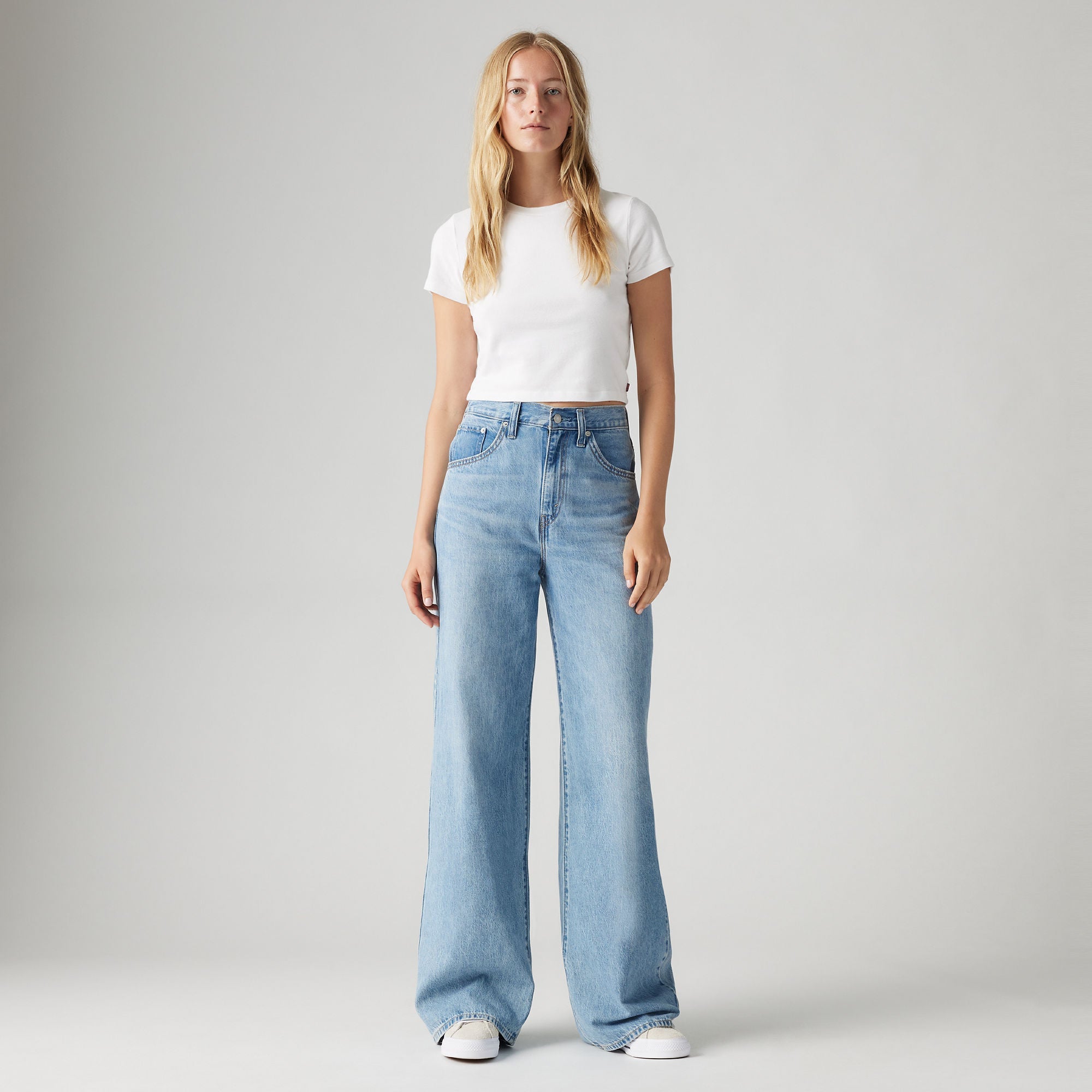 Levi's® Women's Cinch Baggy Jeans - Medium Indigo | Levi's SG