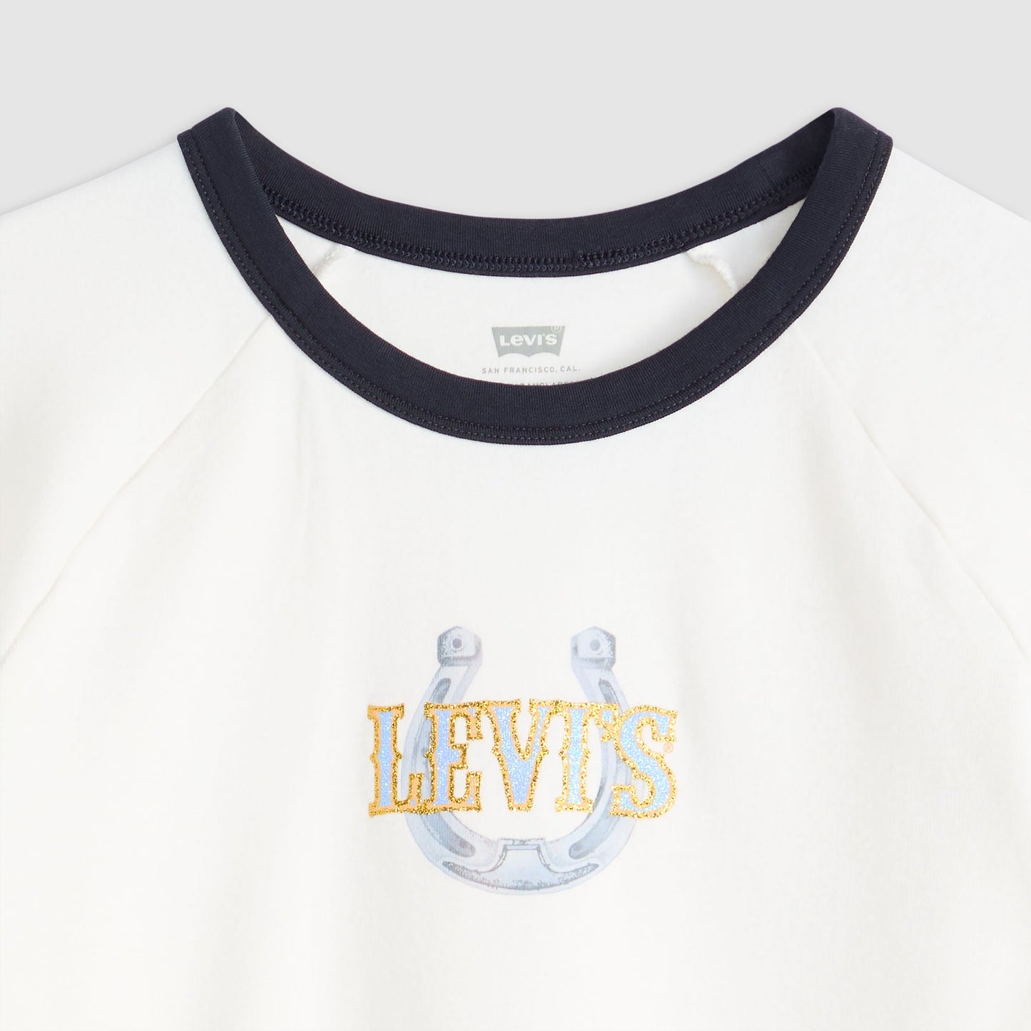 Levi's® Women's Graphic Riley Raglan Tee