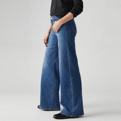 Levi's® Women's 318 Shaping Wide-Leg Jeans