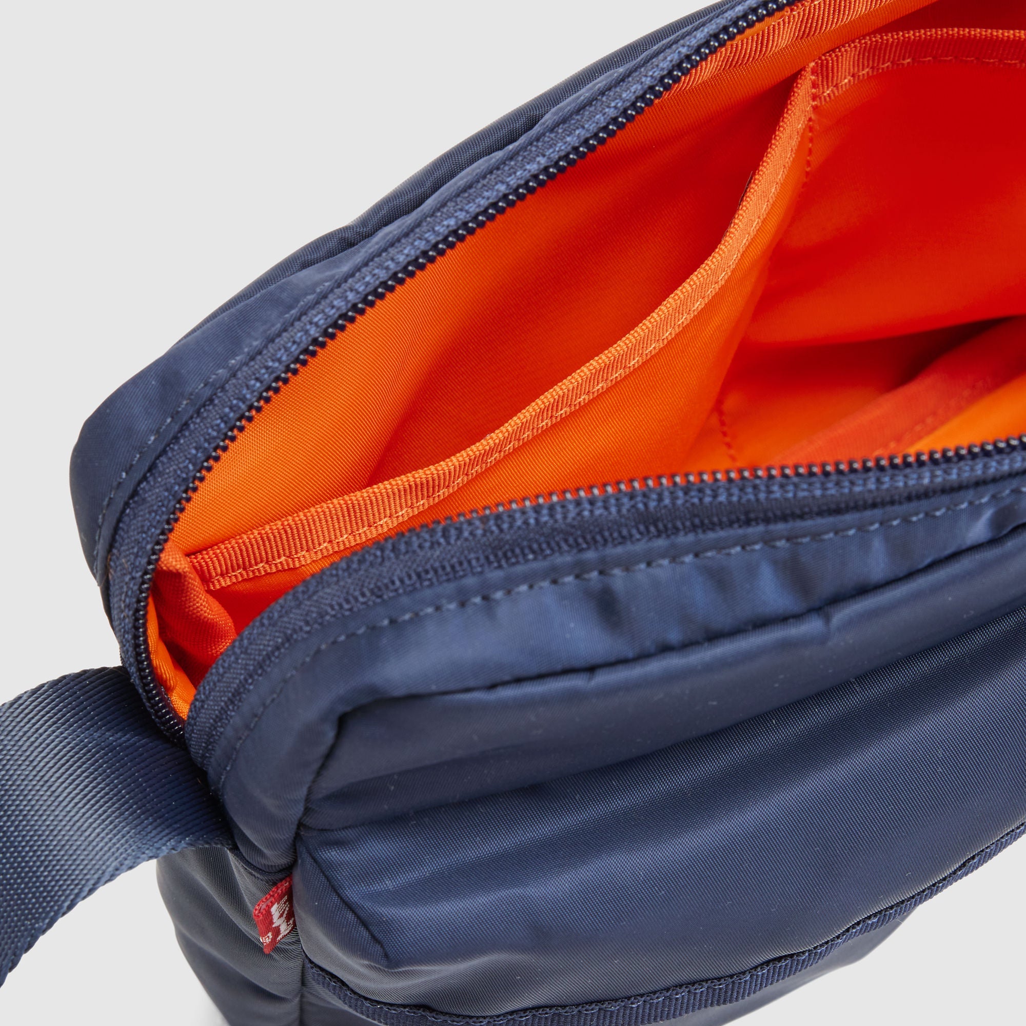 Levi's® Men's Mission Bay Crossbody | Levi's SG