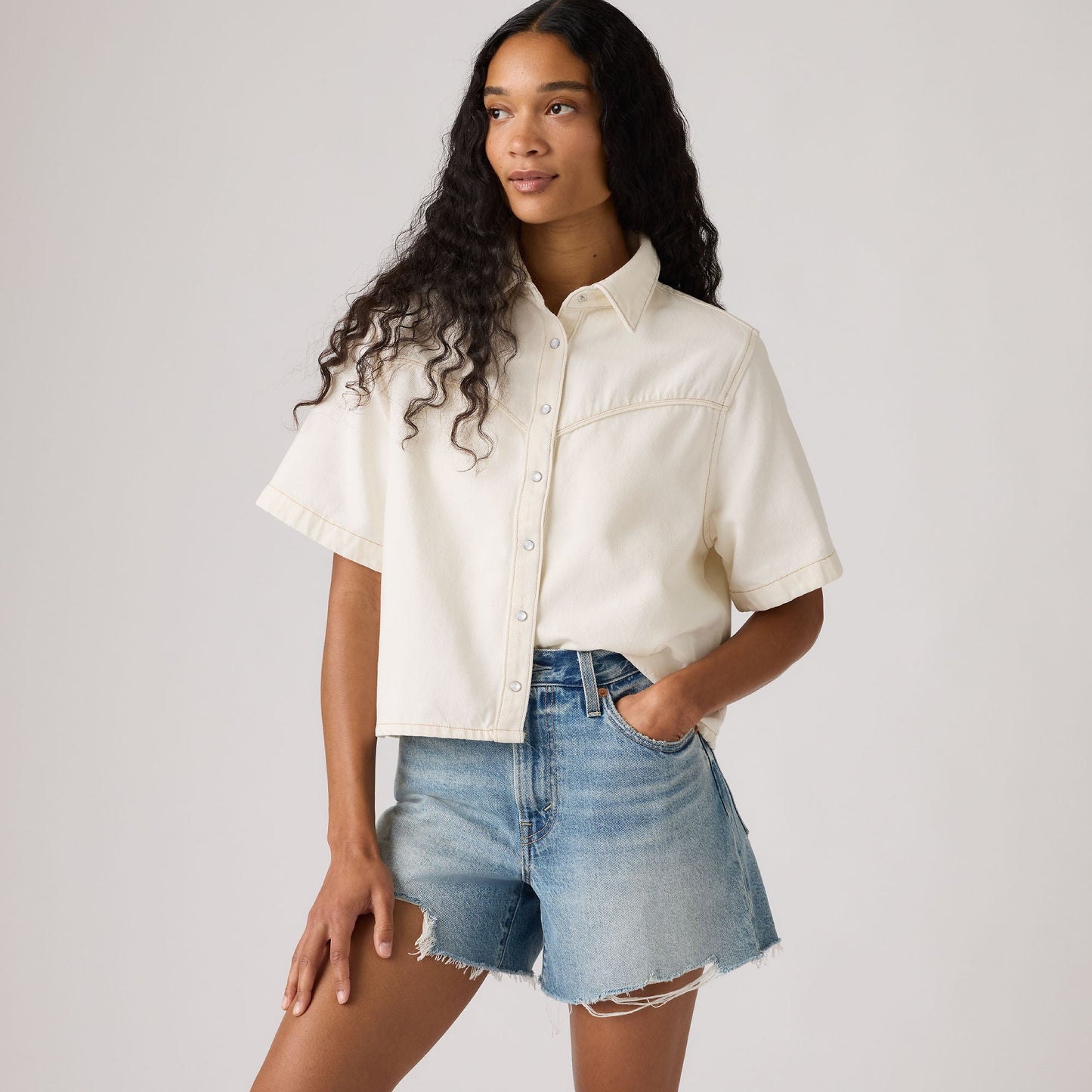 Levi's® Women's Logan Short-Sleeve Denim Shirt