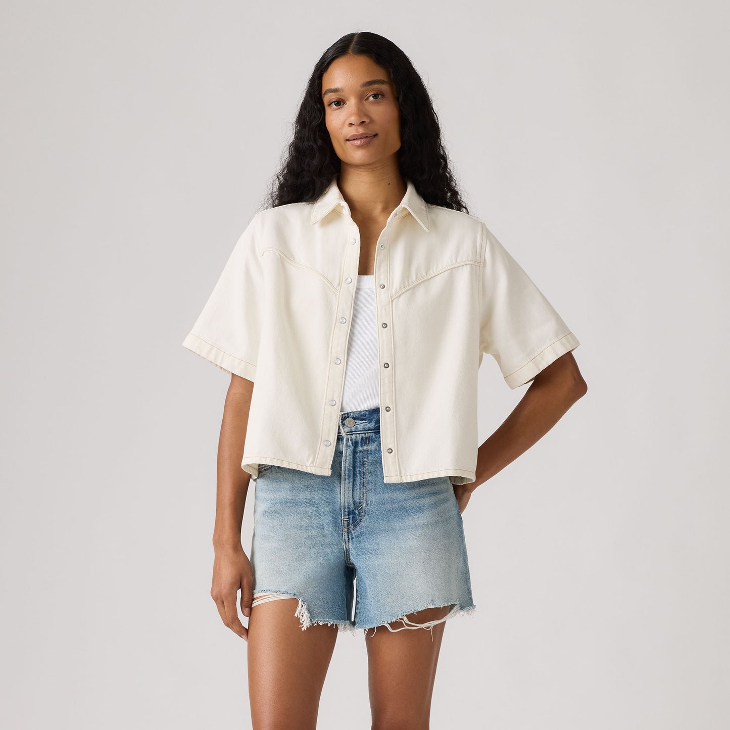 Levi's® Women's Logan Short-Sleeve Denim Shirt