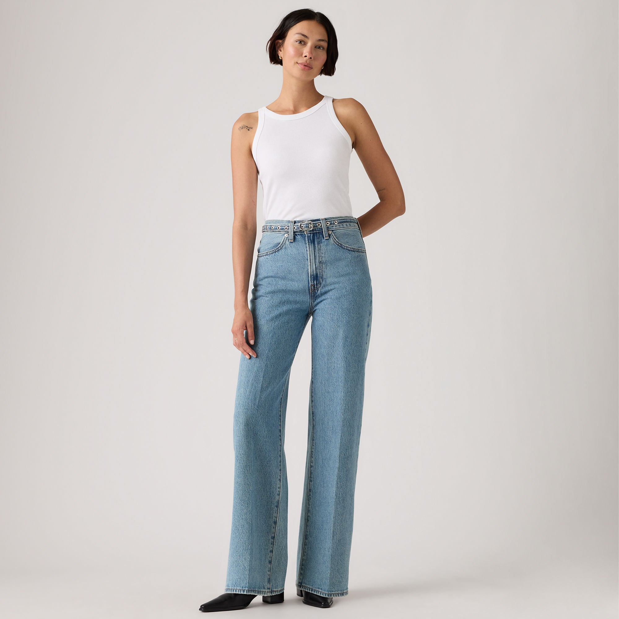 Levi's® Women's Ribcage Wide-Leg Belted Jeans | Levi's SG