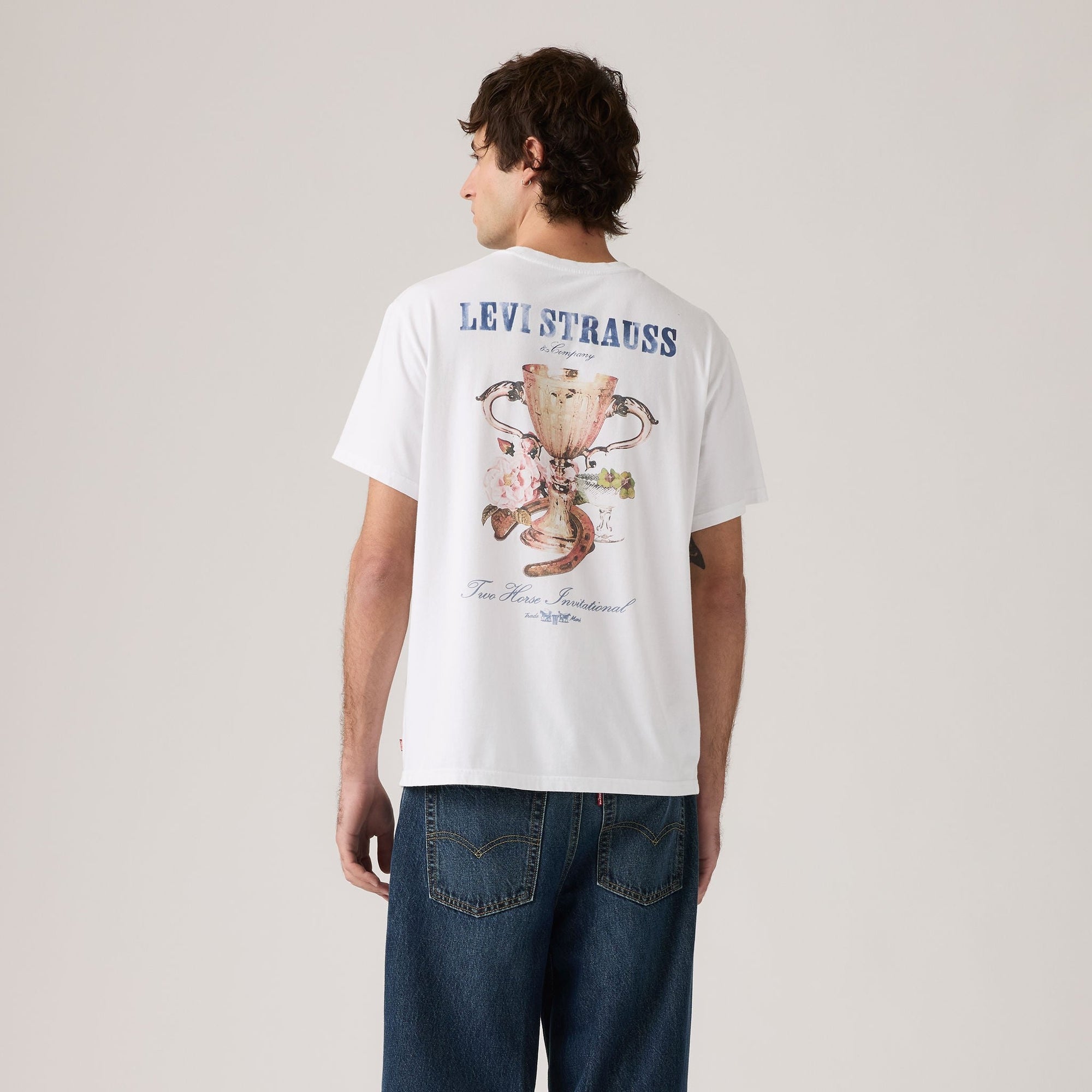 Levi's® Men's Relaxed Short-Sleeve Graphic T-Shirt | Levi's SG