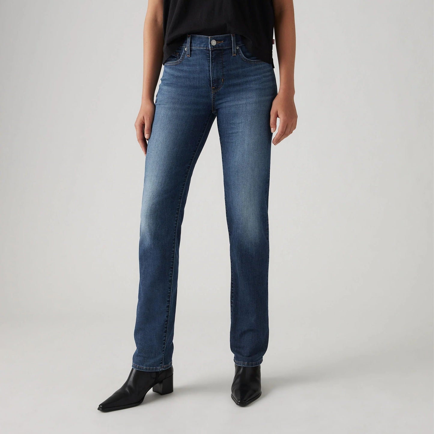 Levi's® Women's 314 Shaping Straight Jeans