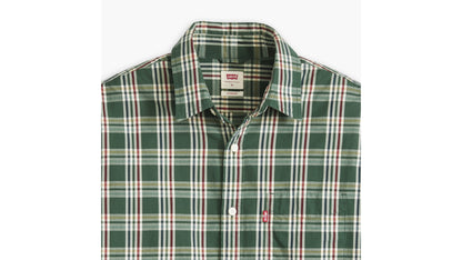 Levi's® Men's Classic Pocket Standard Fit Shirt