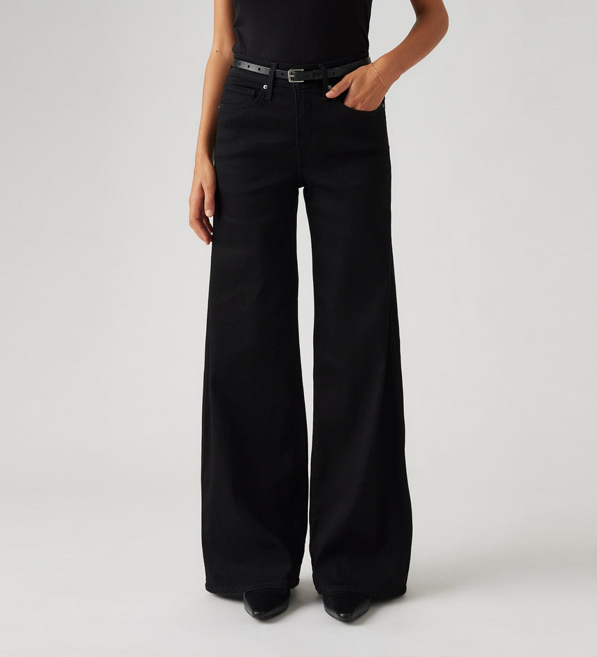 Levi s Women s 318 Shaping Wide Leg Jeans Soft Black Levi s SG