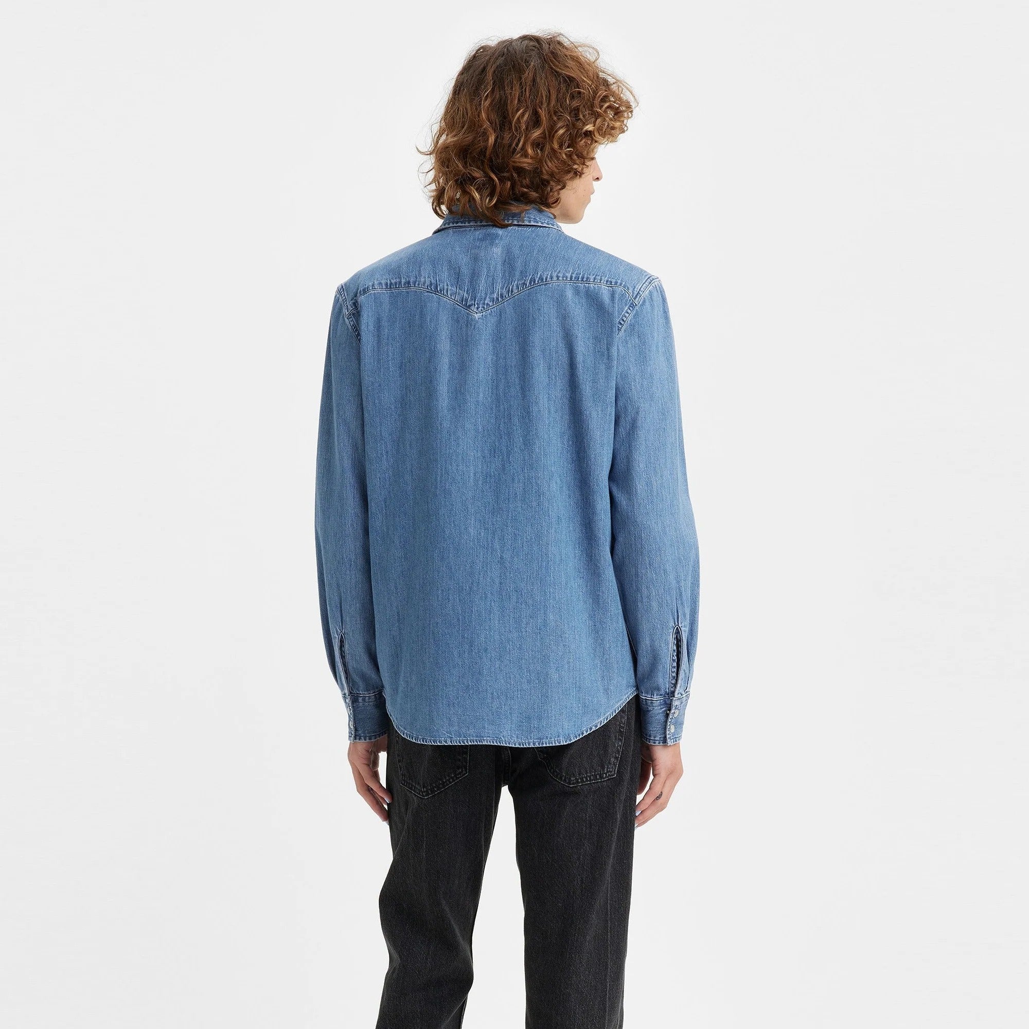 Levi's® Men's Classic Standard Fit Western Shirt - Medium Indigo