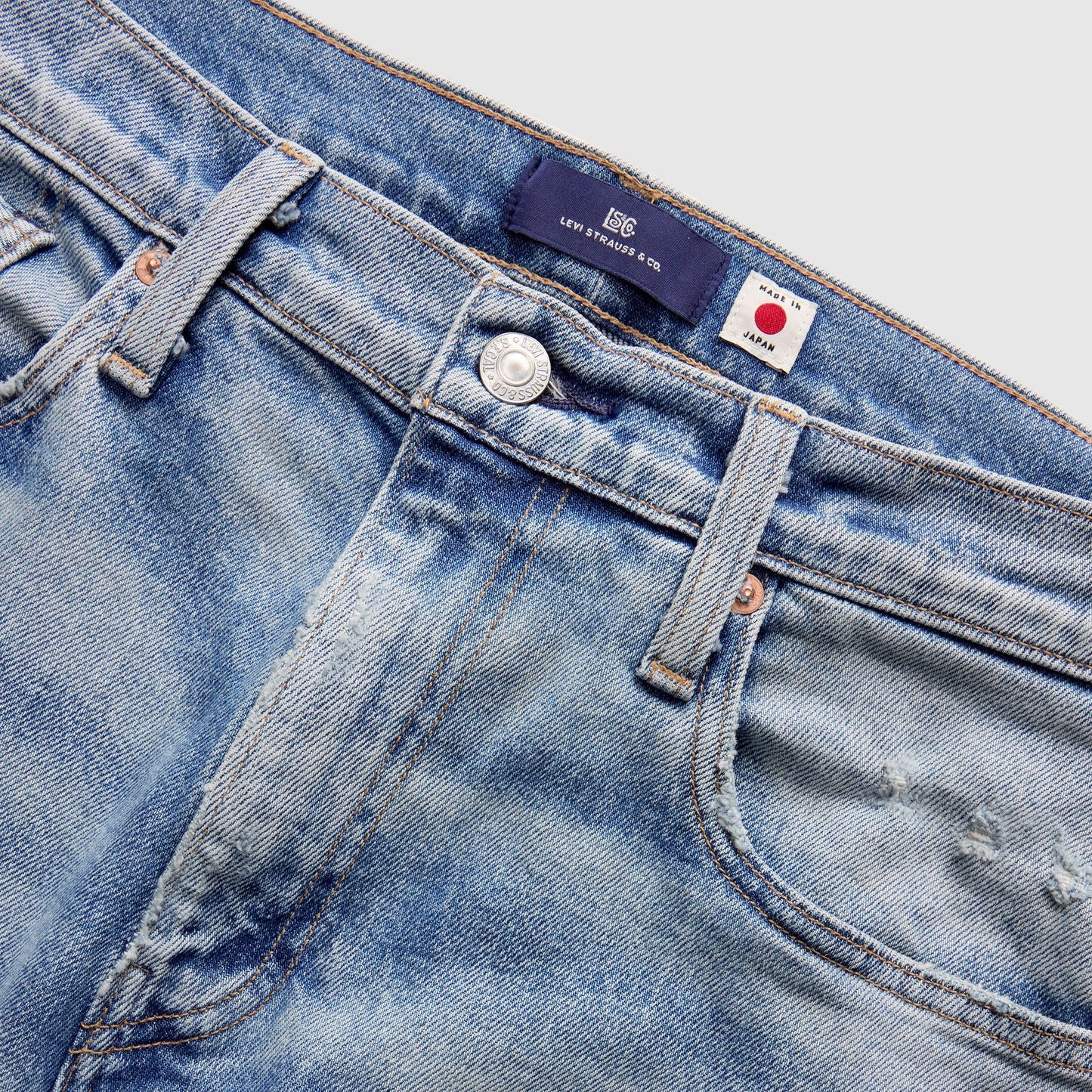 Levi’s® Blue Tab™ Men’s 502™ Taper Jeans