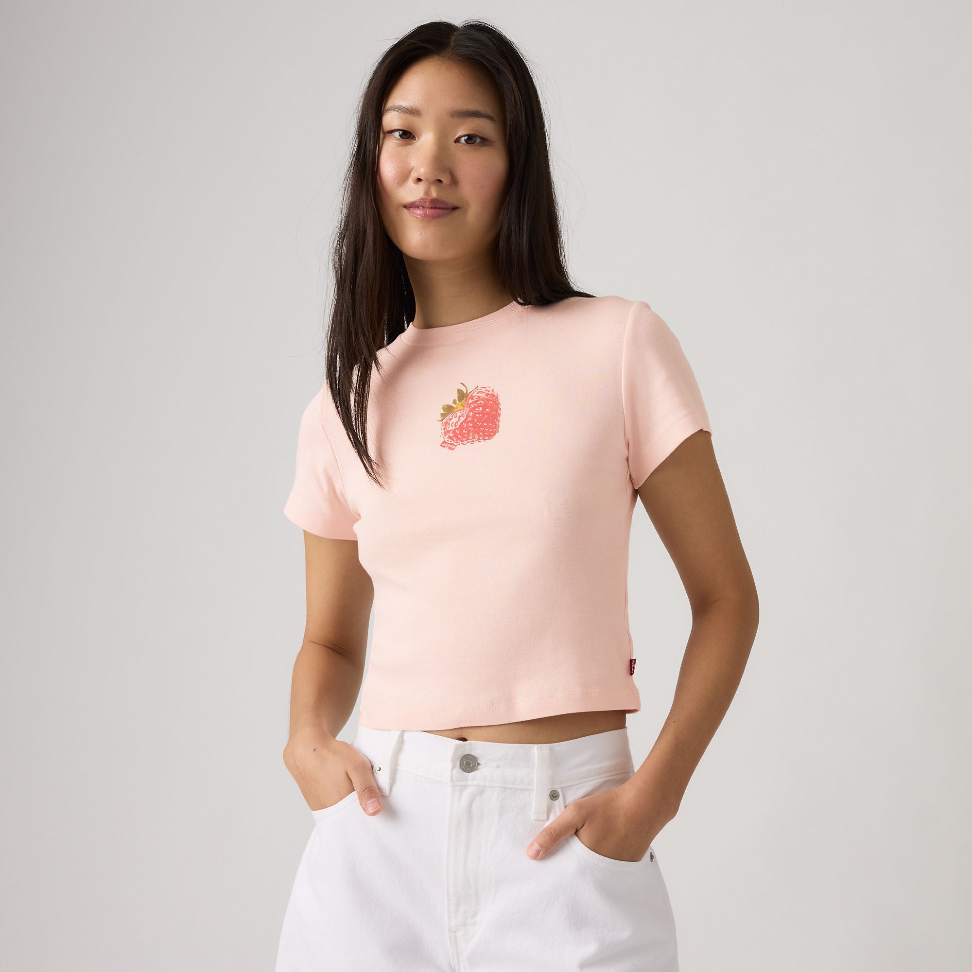 92my＊＊＊ Levi's® Women's Graphic Essential Sporty Tee | Levi's SG