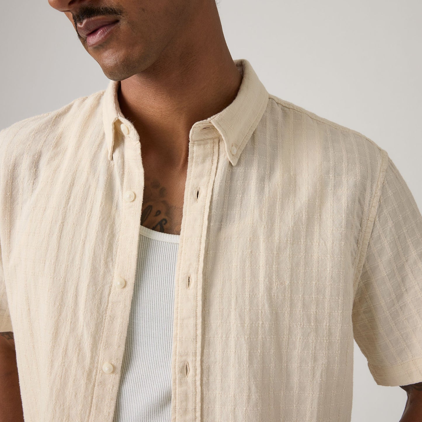 Levi's® Men's Short-Sleeve Authentic Button-Down Shirt