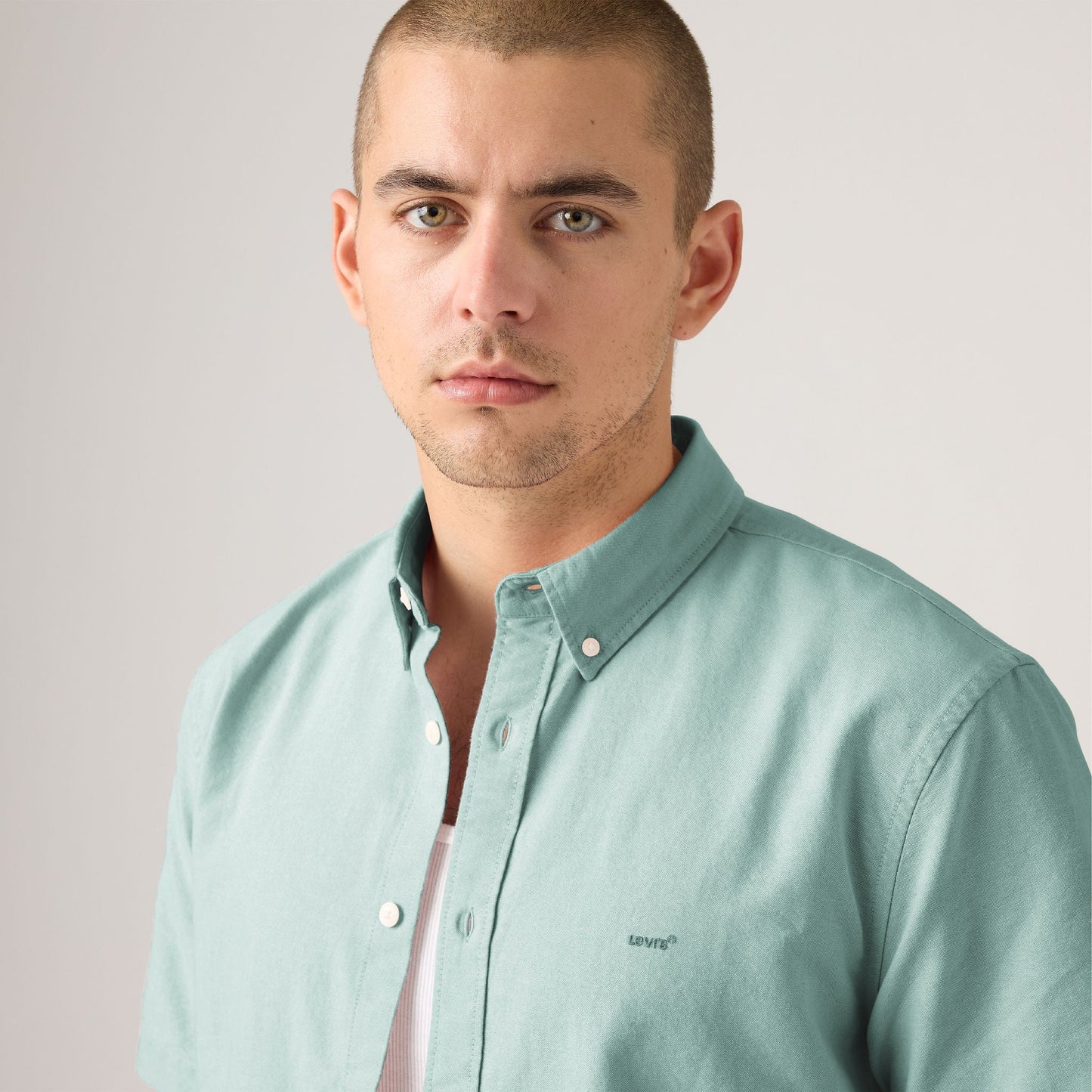 Levi's® Men's Short-Sleeve Authentic Button-Down Shirt