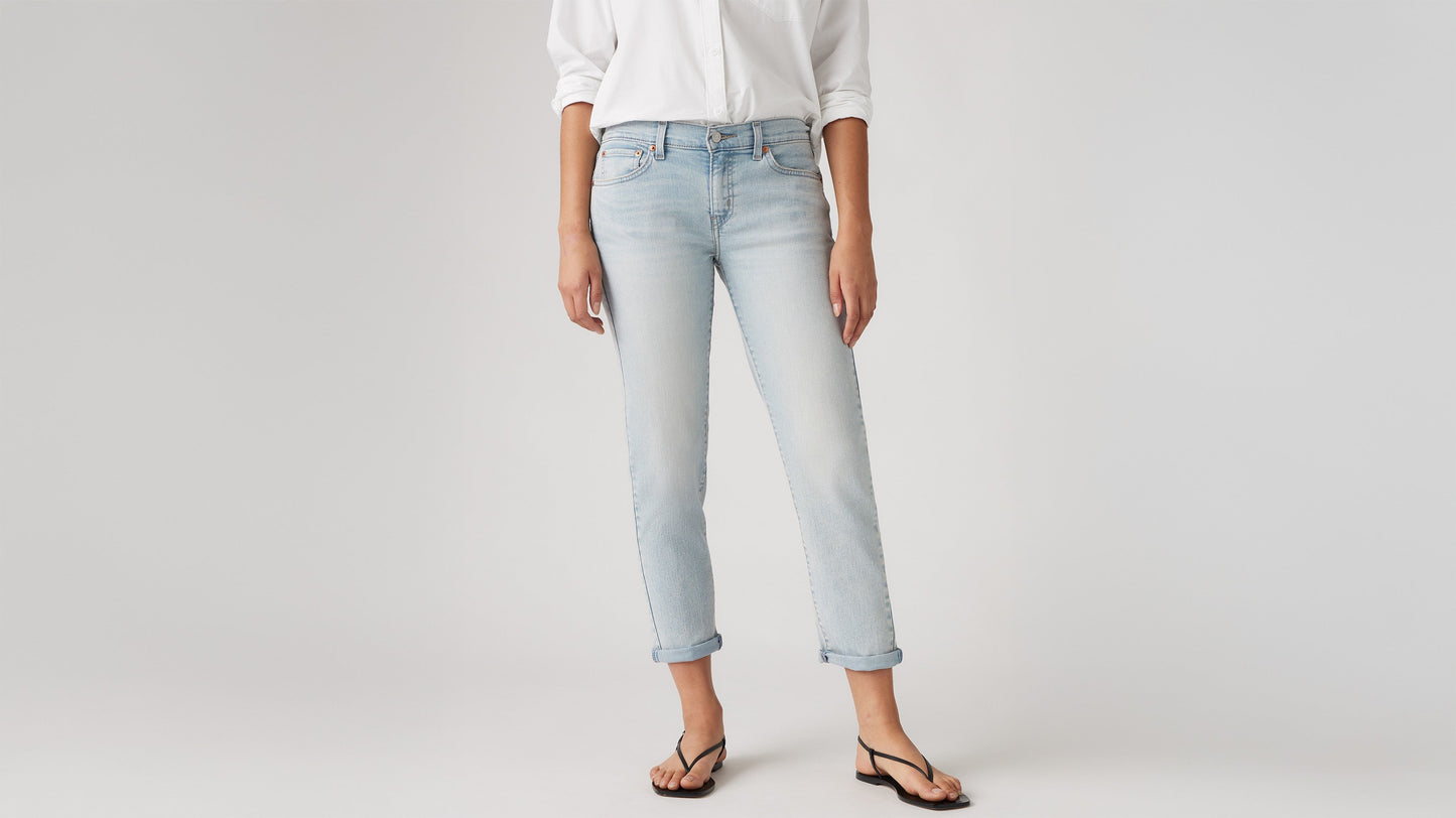 Levi's® Women's Mid-Rise Boyfriend Jeans