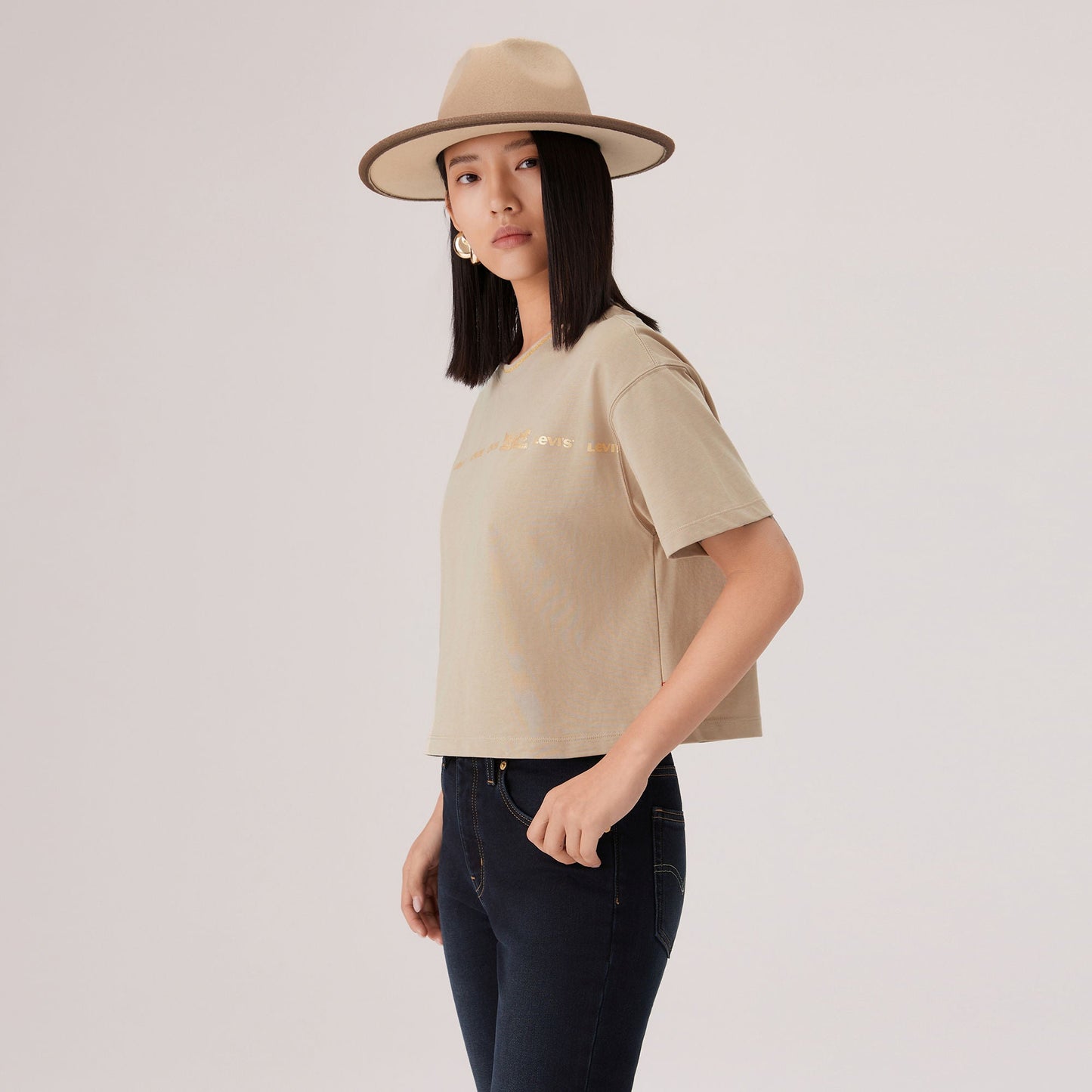 Levi's® Lunar New Year Women's Short-Sleeve Cropped Tee