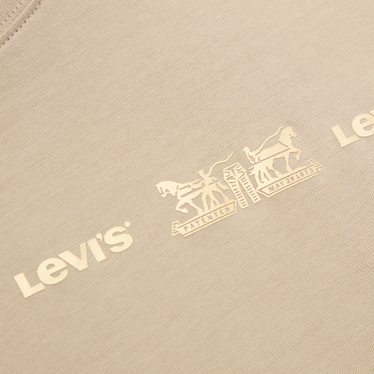 Levi's® Lunar New Year Women's Short-Sleeve Cropped Tee