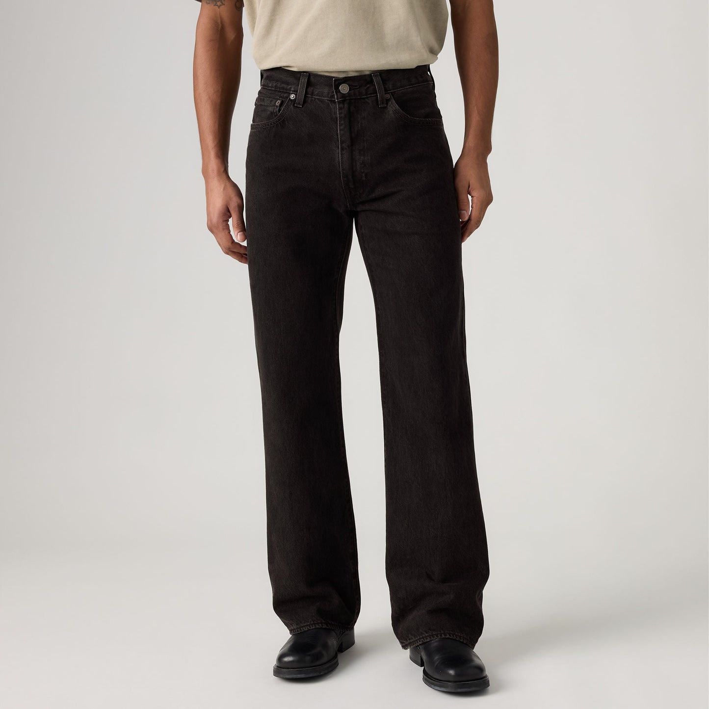 Levi's® Men's 567™ Relaxed Flare Jeans