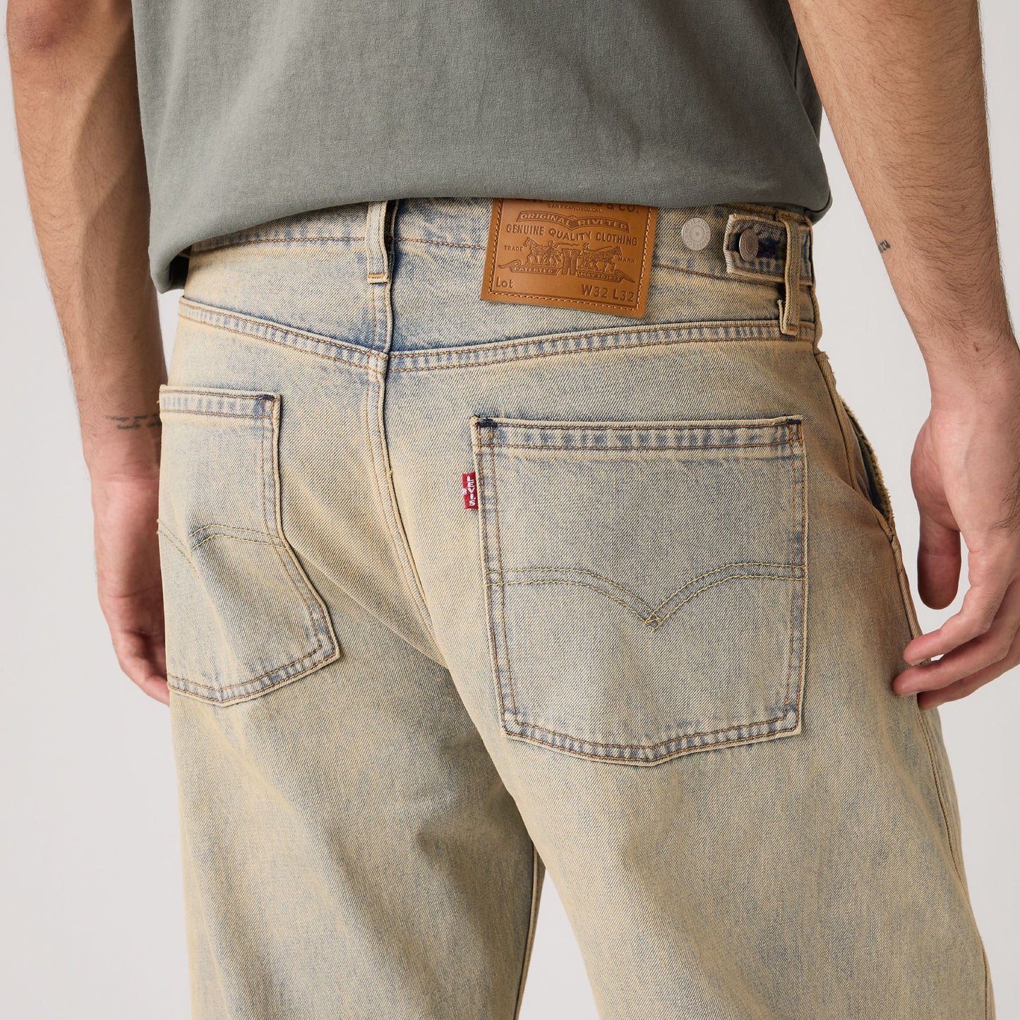 Levi's® Men's Baggy Barrel Jeans