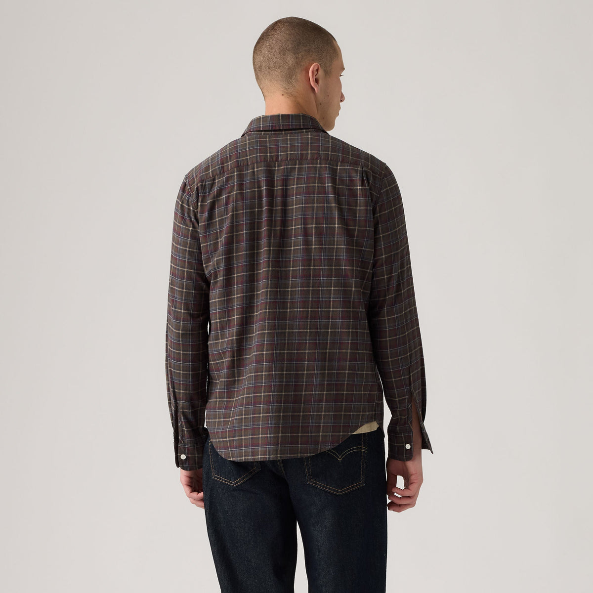 Levi's® Men's Classic Pocket Standard Fit Shirt