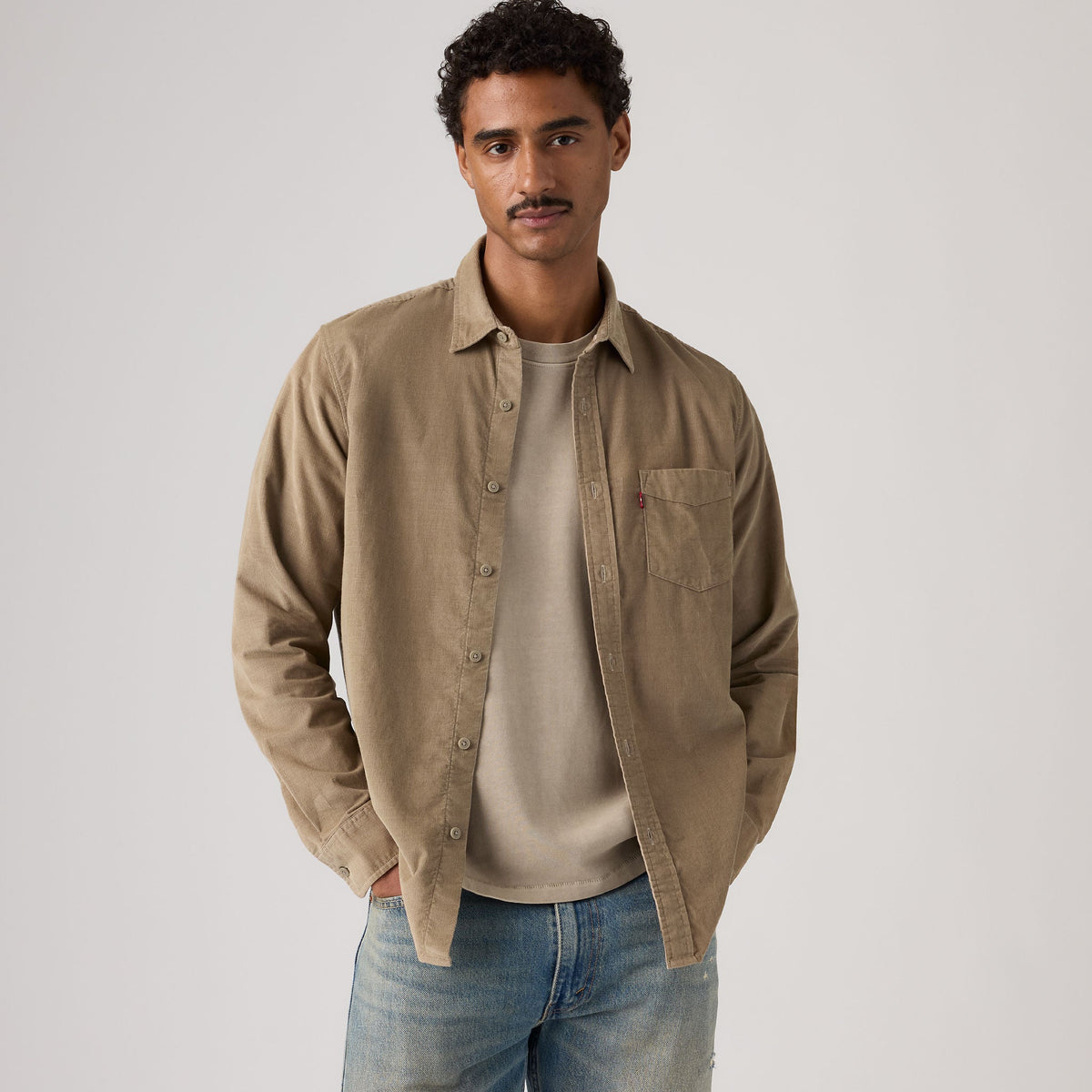 Levi's® Men's Corduroy Classic Pocket Standard Fit Shirt