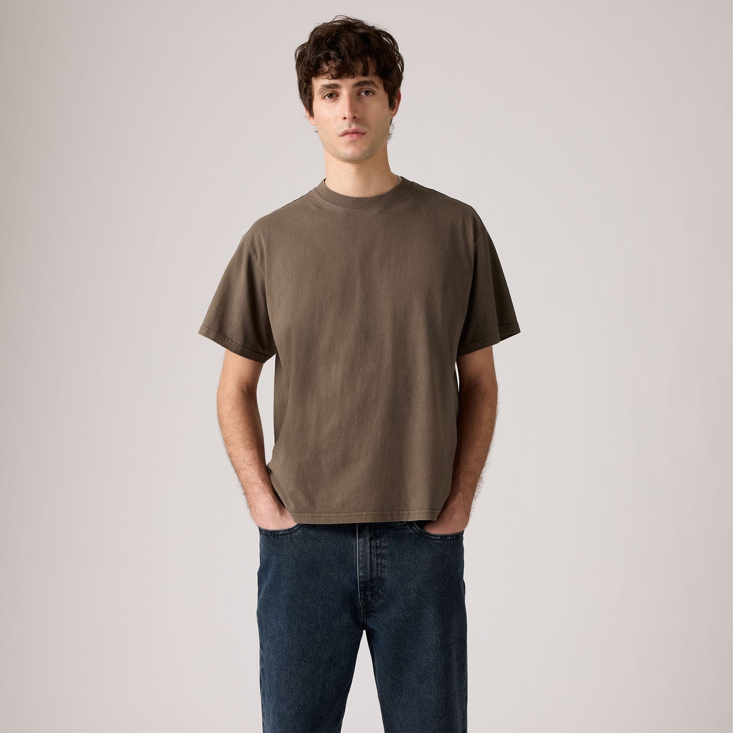 Levi's® Men's Cropped Short-Sleeve Tee