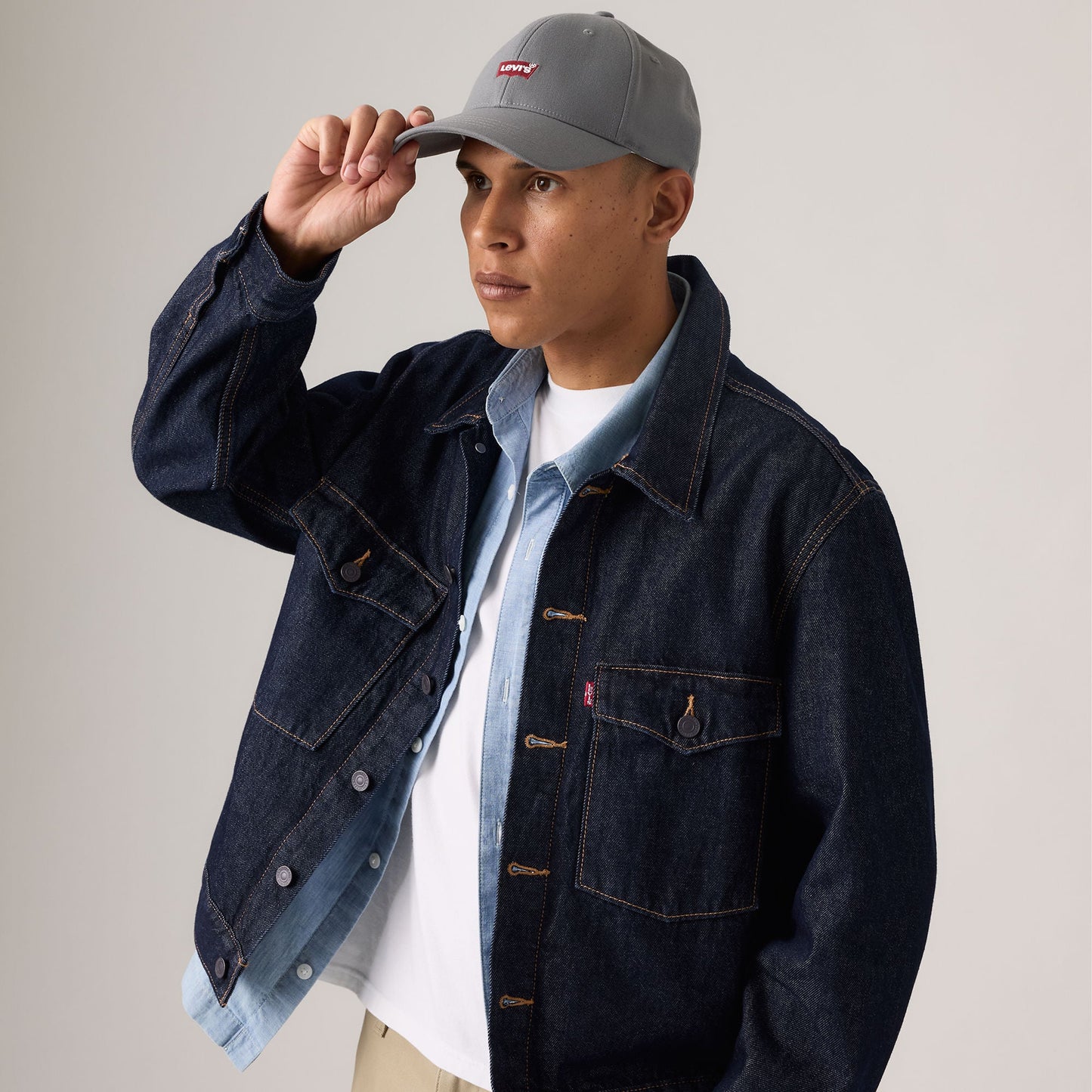 Levi's® Men's Flexfit® Housemark Logo Cap