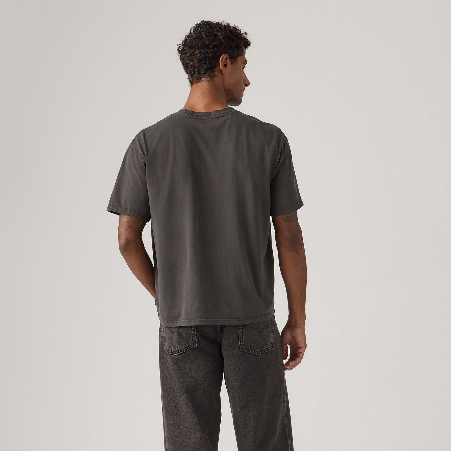 Levi's® Men's Graphic Boxy Tee