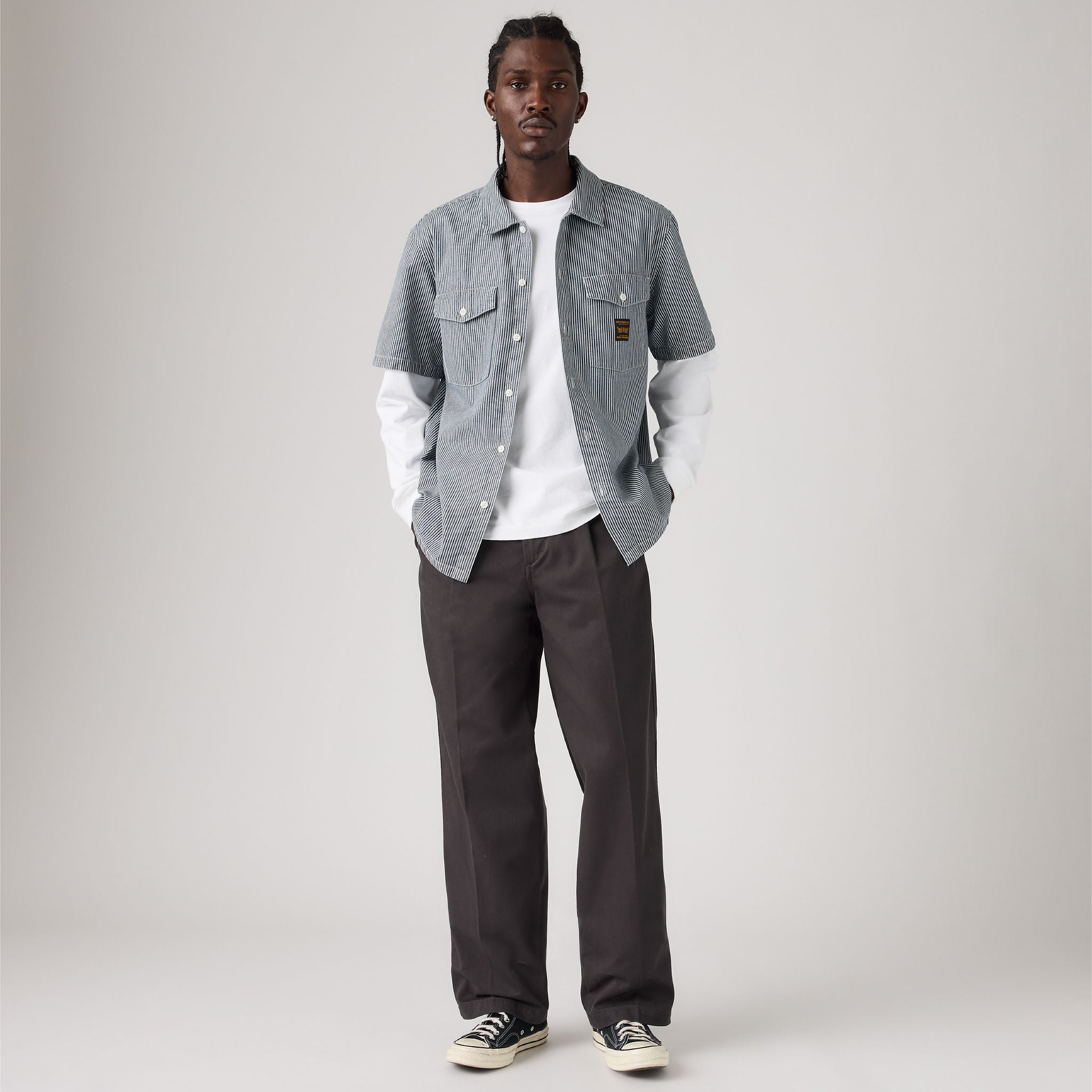 Levi's® Men's Loose Pleated Work Chinos - Grey | Levi's SG