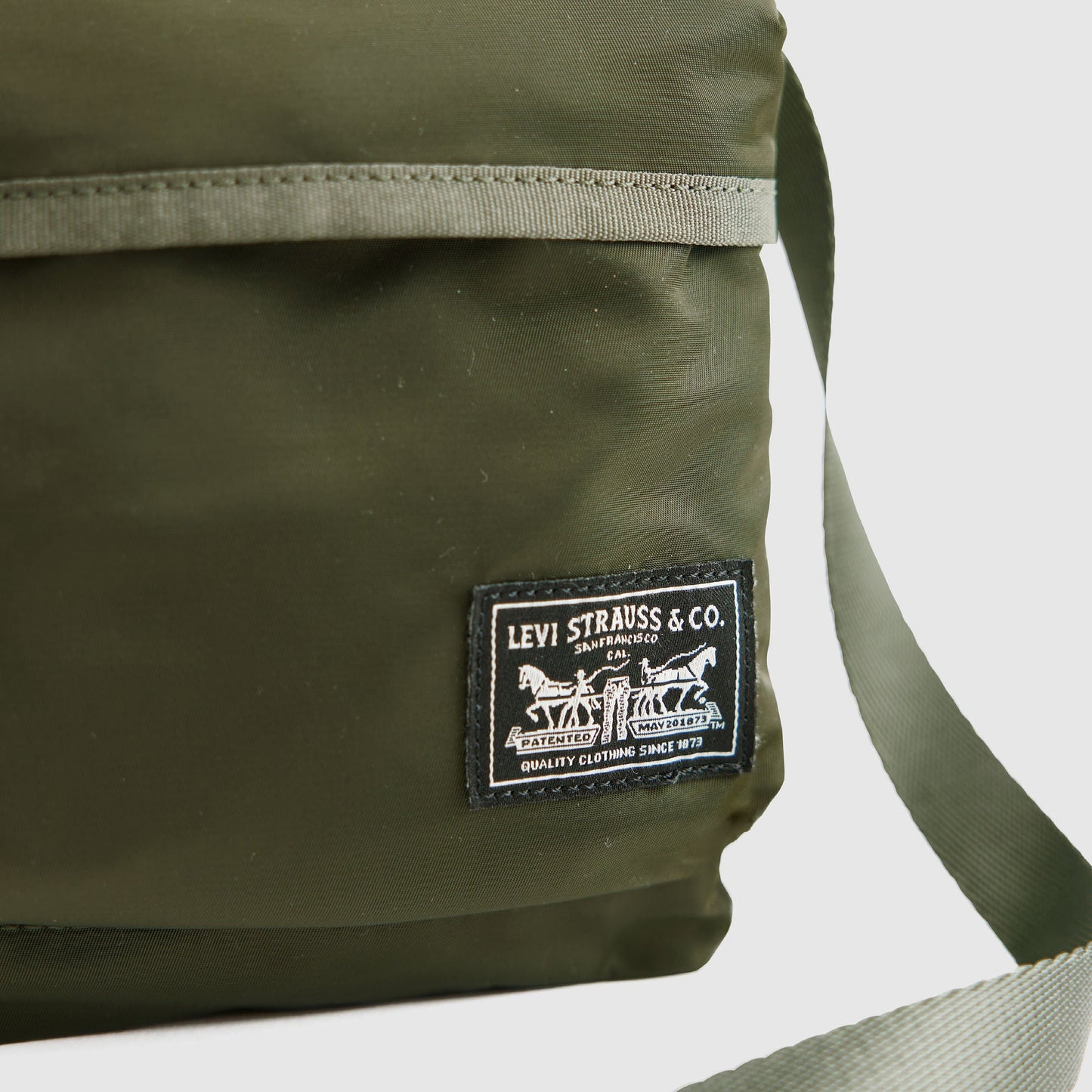 Levi's® Men's Mission Bay Crossbody Pouch