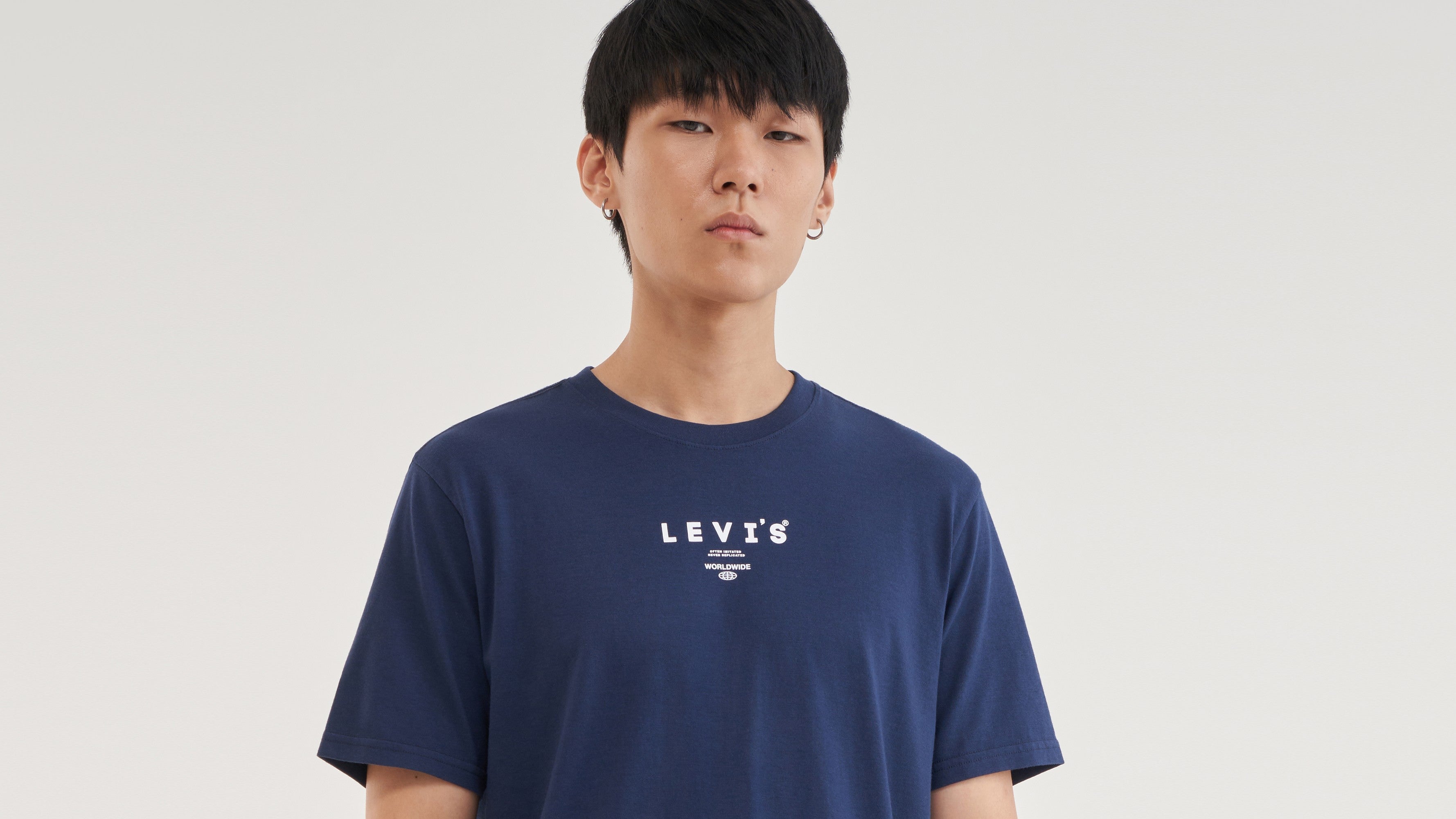 navy and white graphic tee