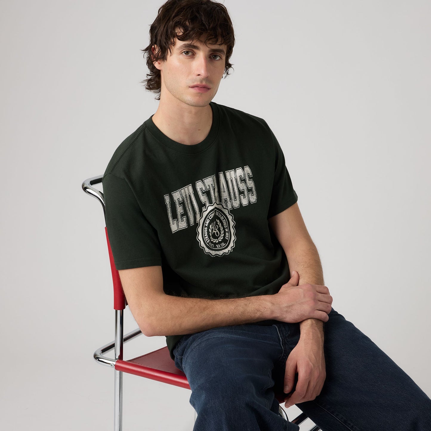 Levi's® Men's Relaxed Fit Short Sleeve Graphic T-Shirt