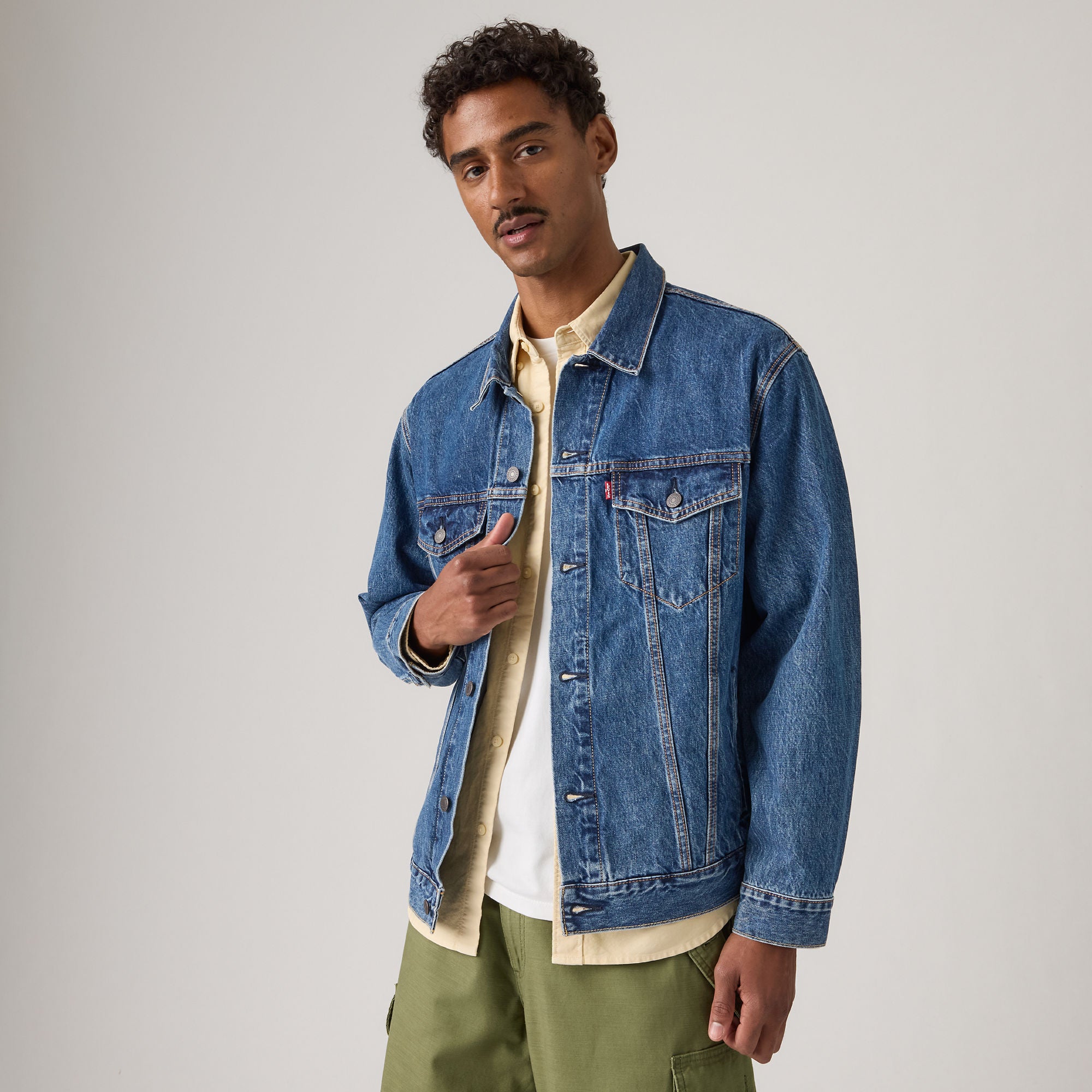 Levi's® Men's Relaxed Type 3 Trucker Jacket - Dark Indigo | Levi's SG