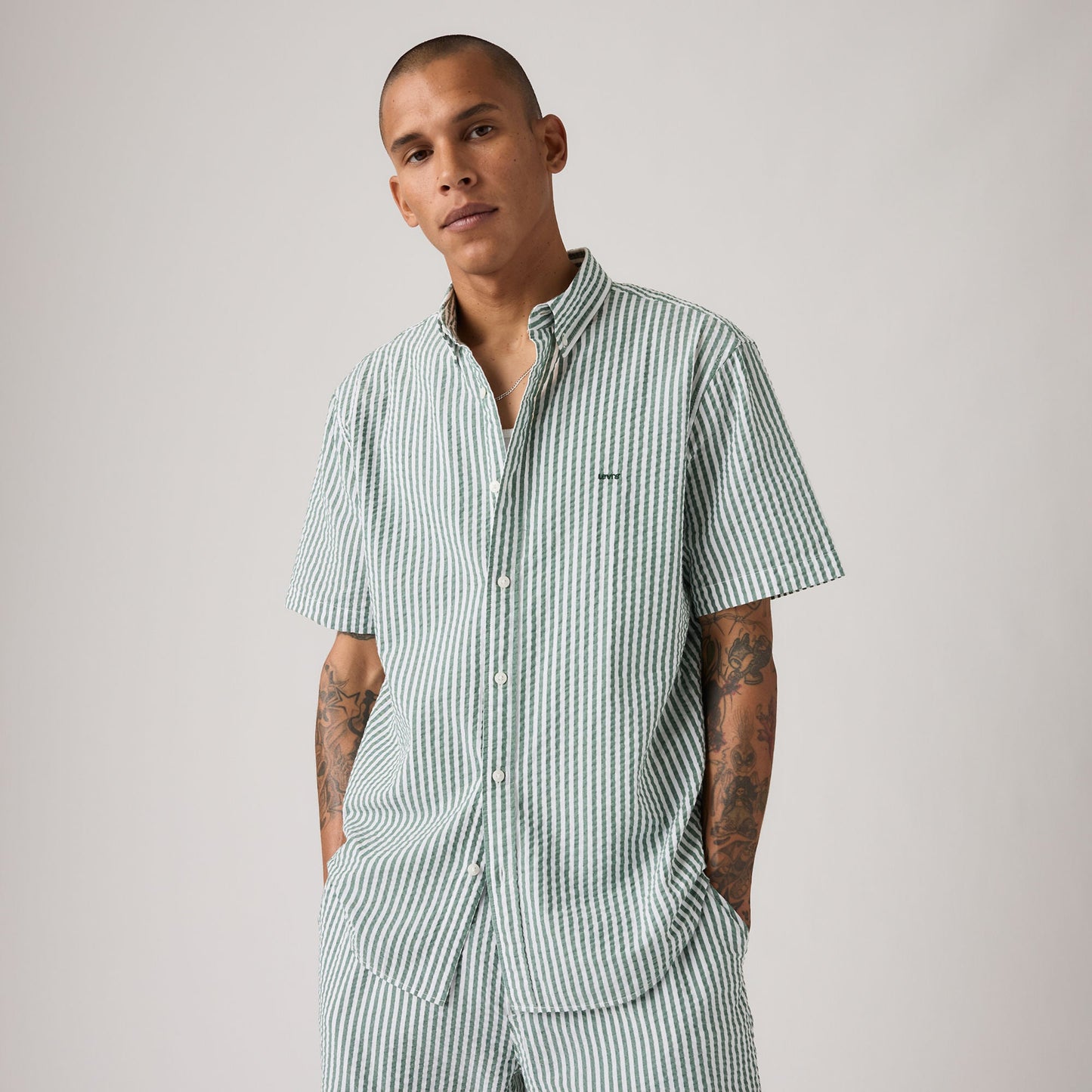 Levi's® Men's Short-Sleeve Authentic Button-Down Shirt