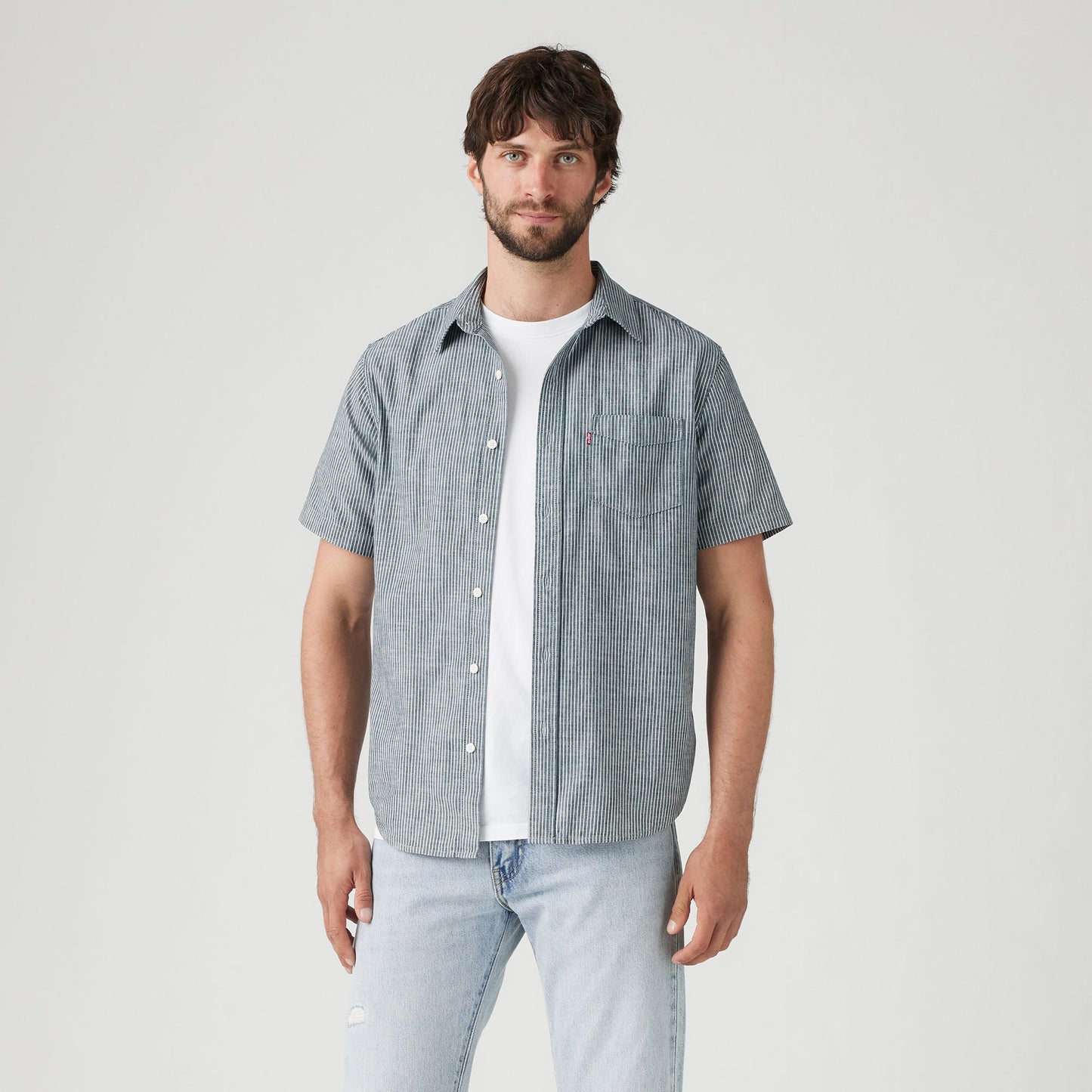Levi's® Men's Short-Sleeve Classic Standard Fit Shirt