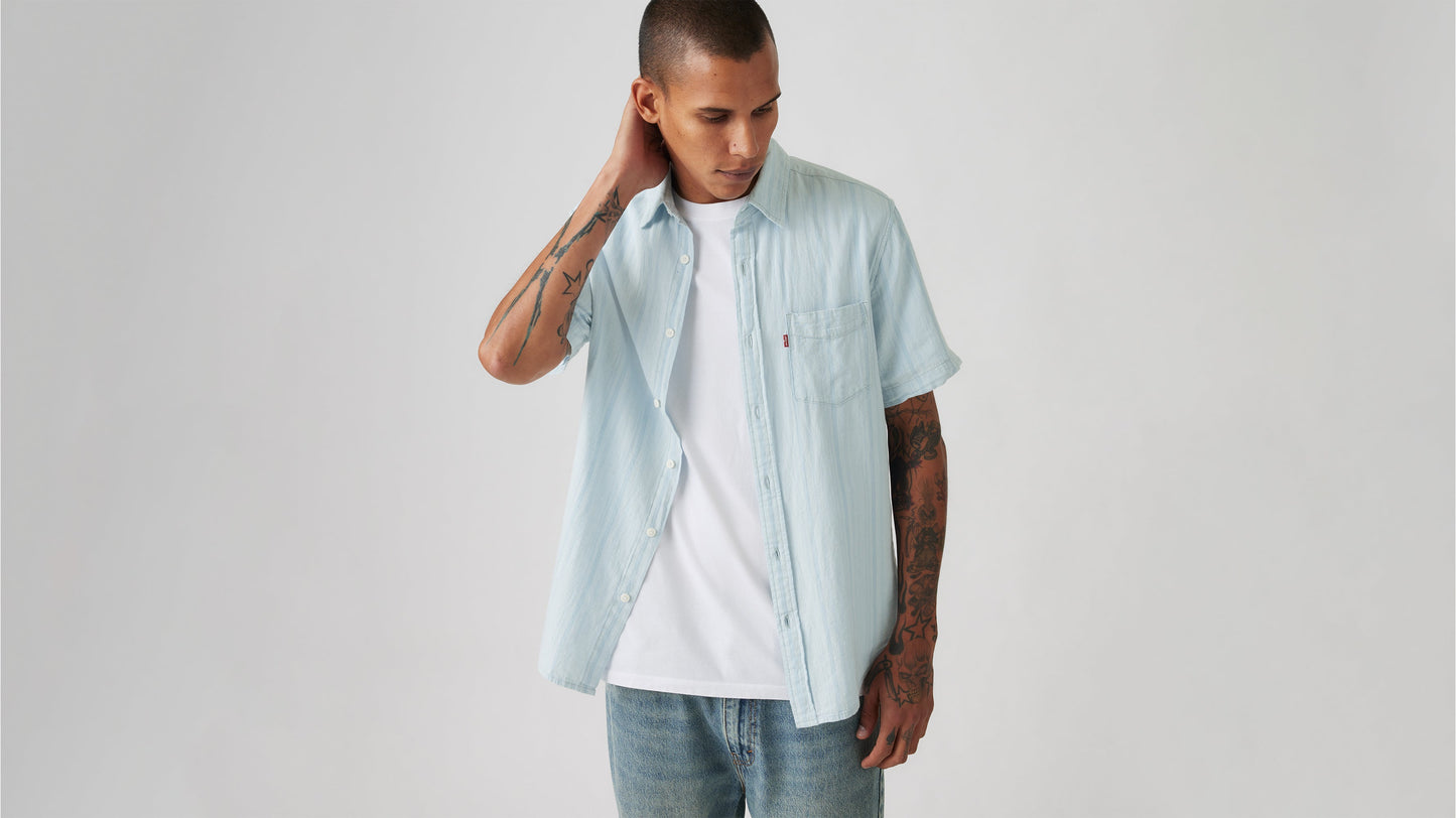 Levi's® Men's Short-Sleeve Classic Standard Fit Shirt