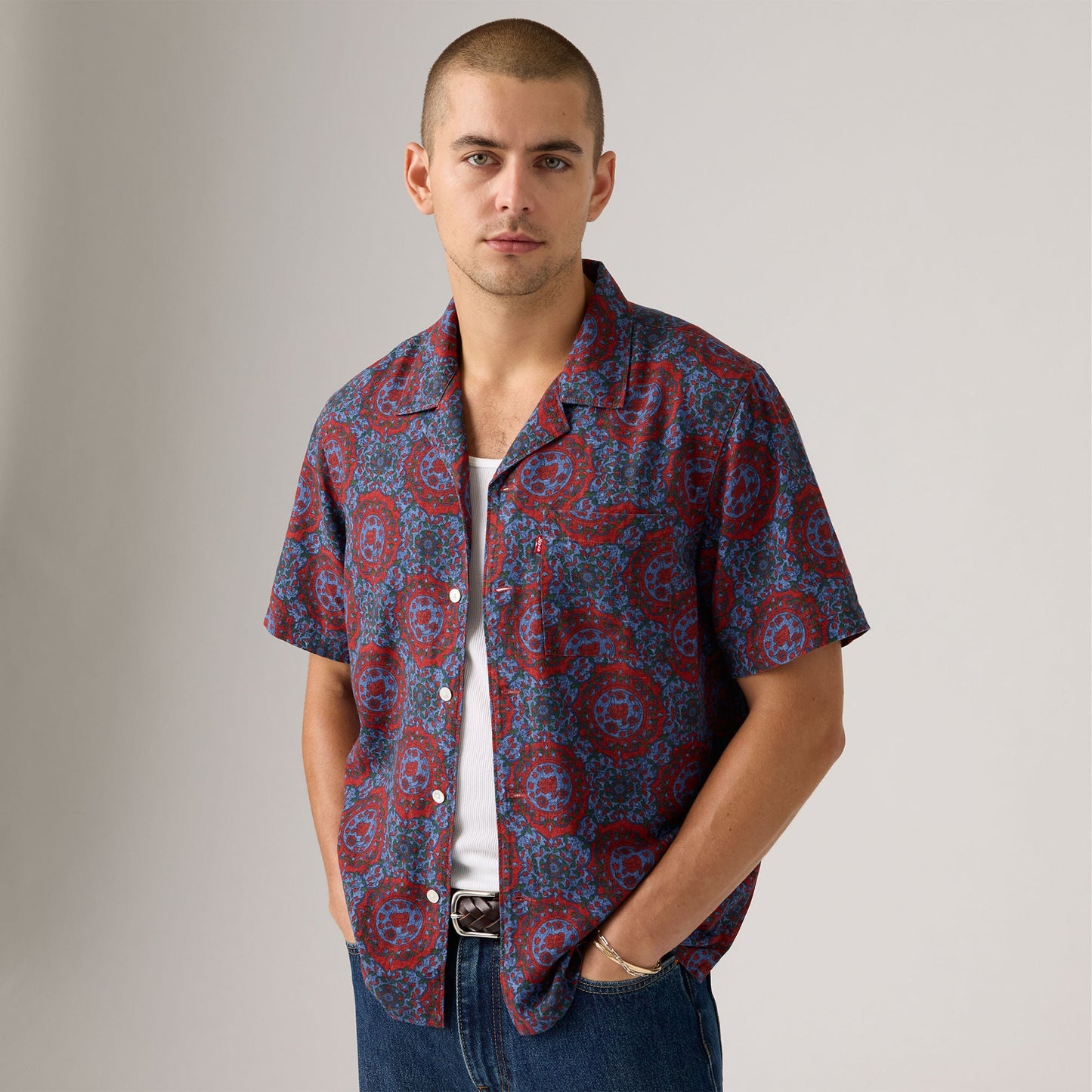 Levi's® Men's Short-Sleeve Sunset Standard Camp Shirt
