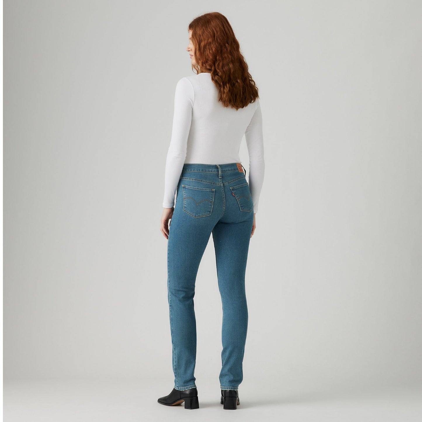 Levi's® Women's 312 Shaping Slim Jeans