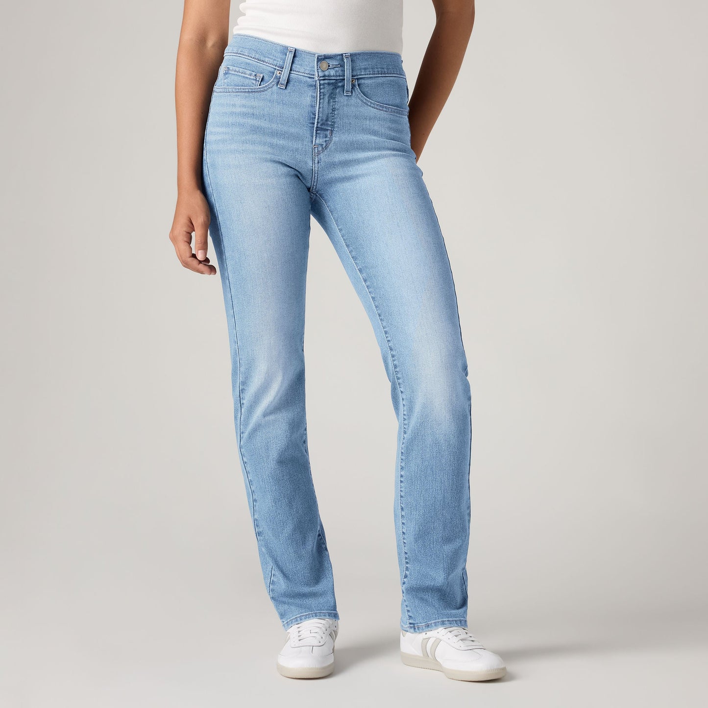Levi's® Women's 314 Shaping Straight Jeans