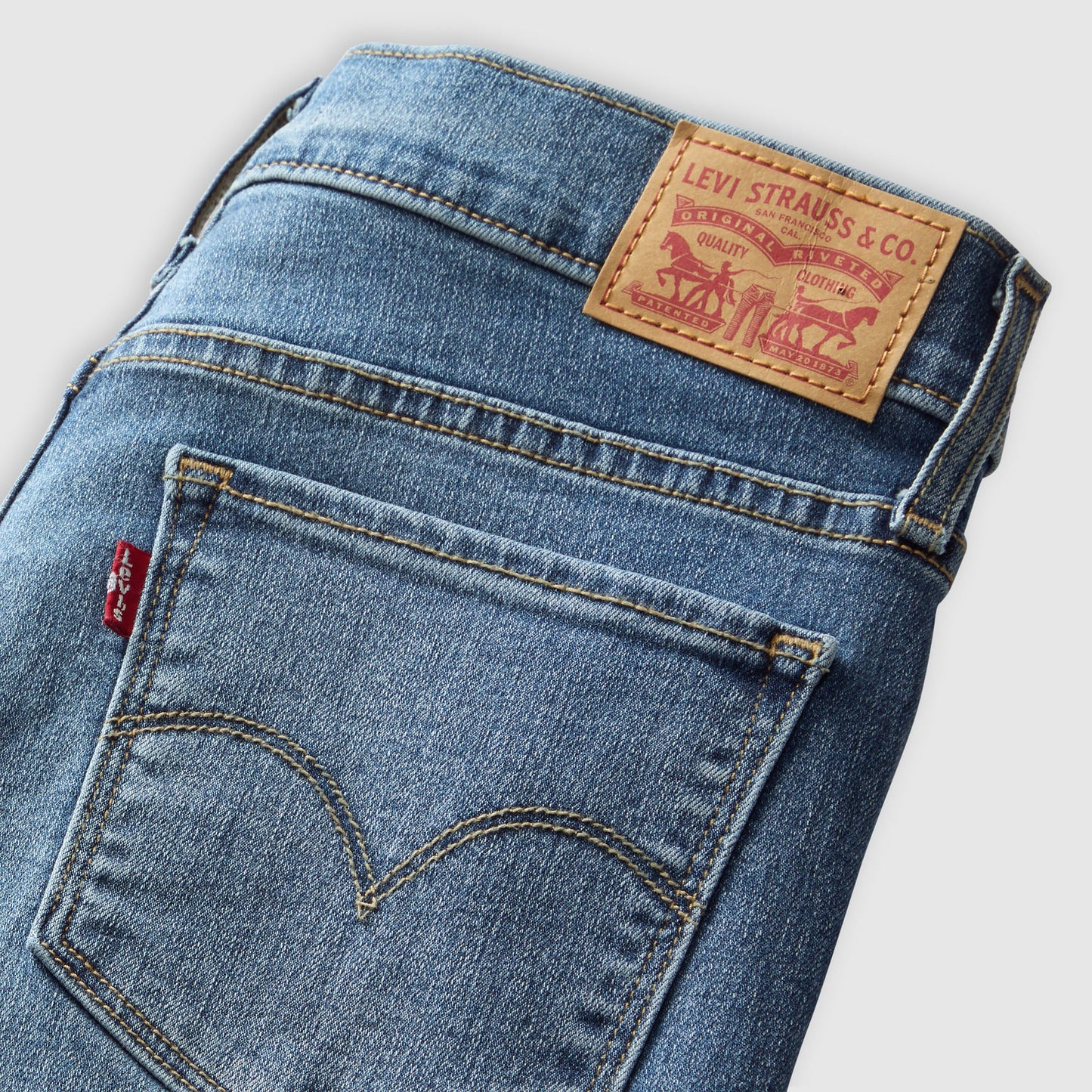 Levi's® Women's 314 Shaping Straight Jeans