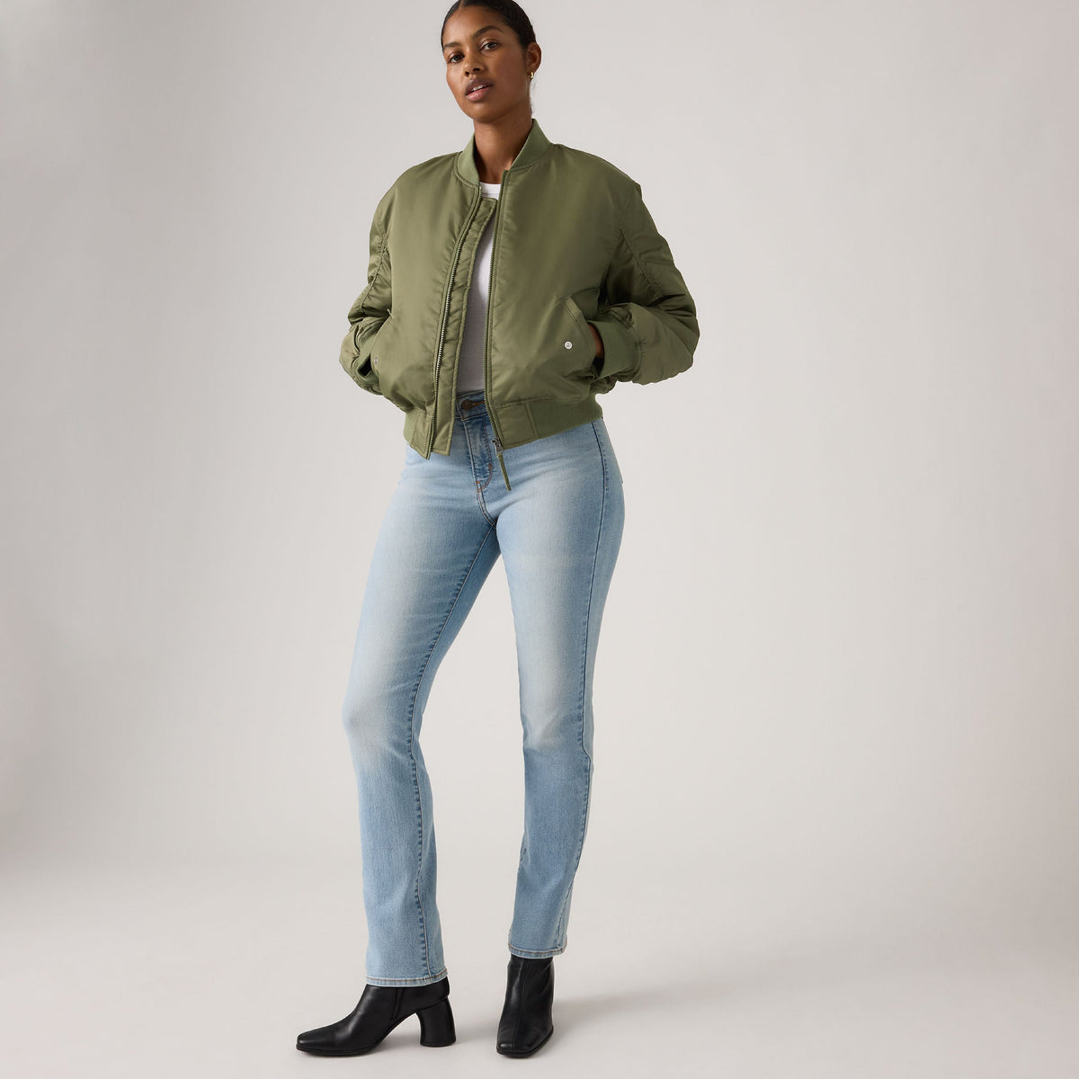 Levi's® Women's 314 Shaping Straight Jeans