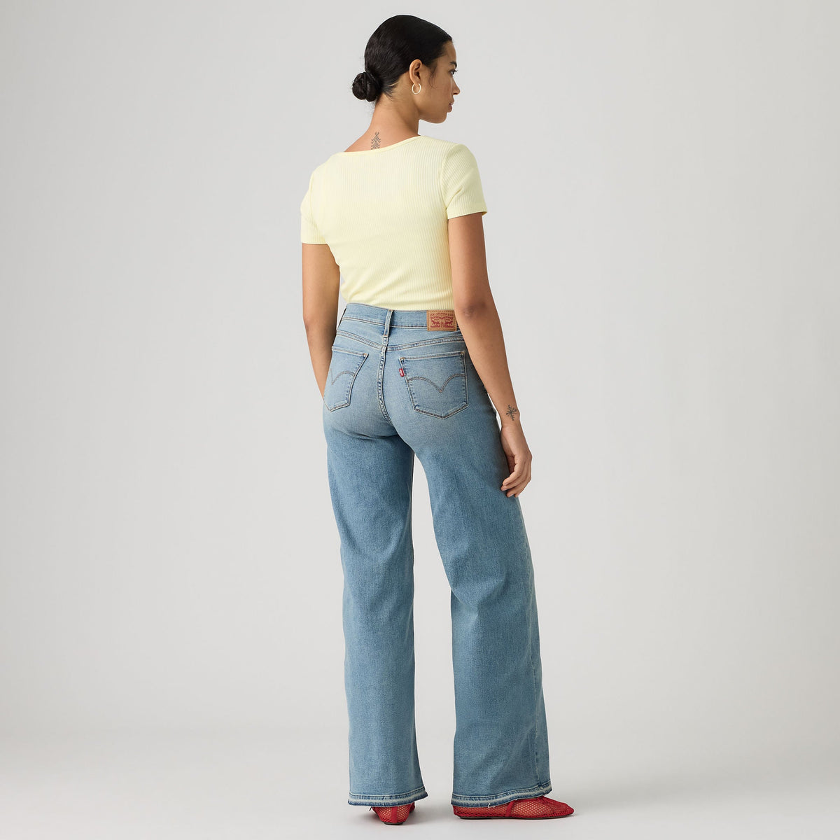 Levi's® Women's 318 Shaping Wide-Leg Jeans
