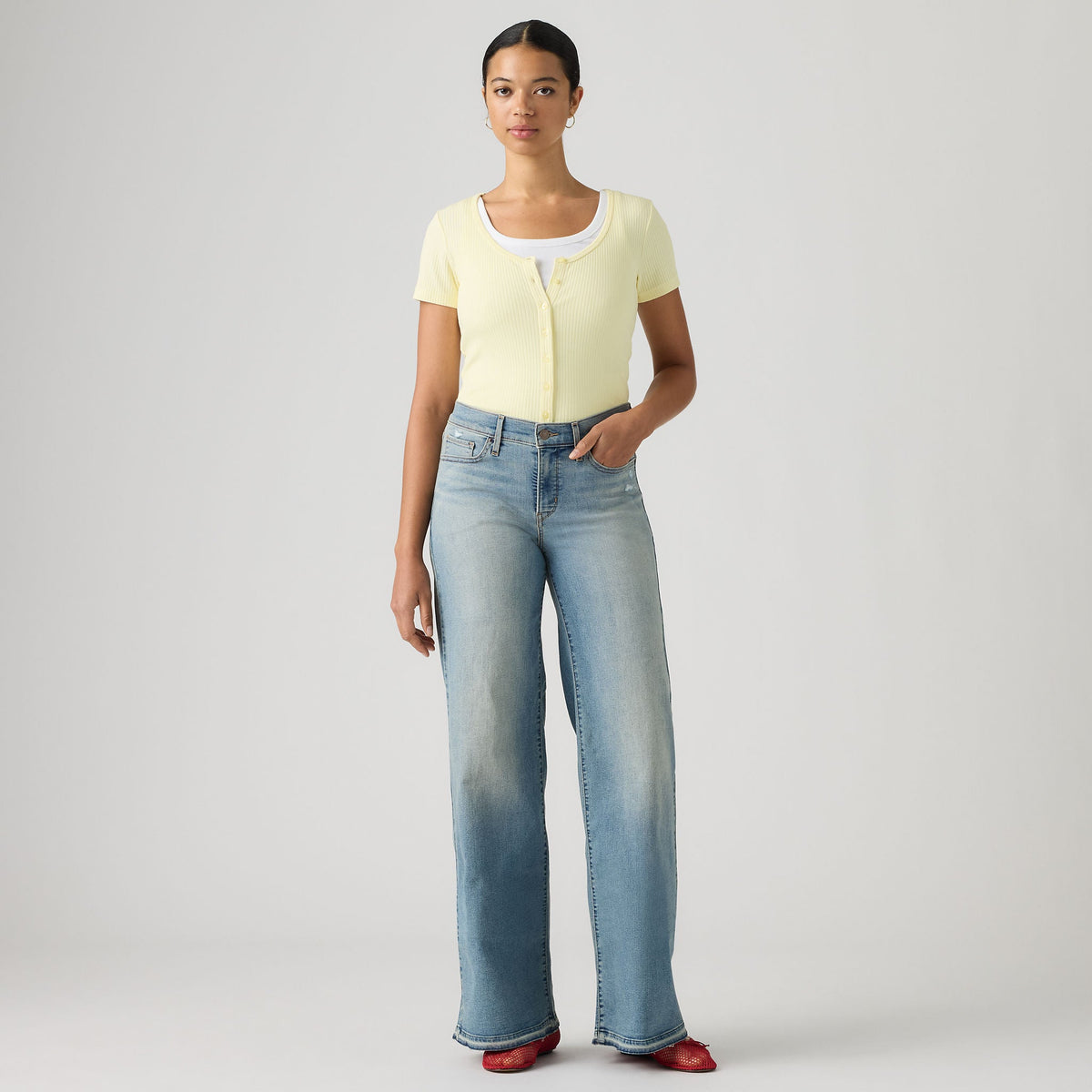 Levi's® Women's 318 Shaping Wide-Leg Jeans