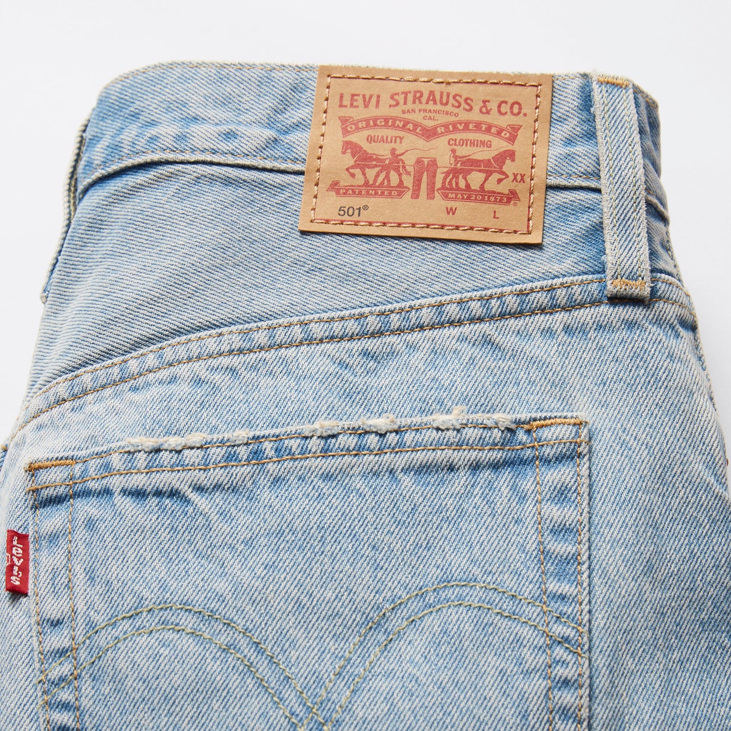 Levi's® Women's 501® Mid-Thigh Shorts