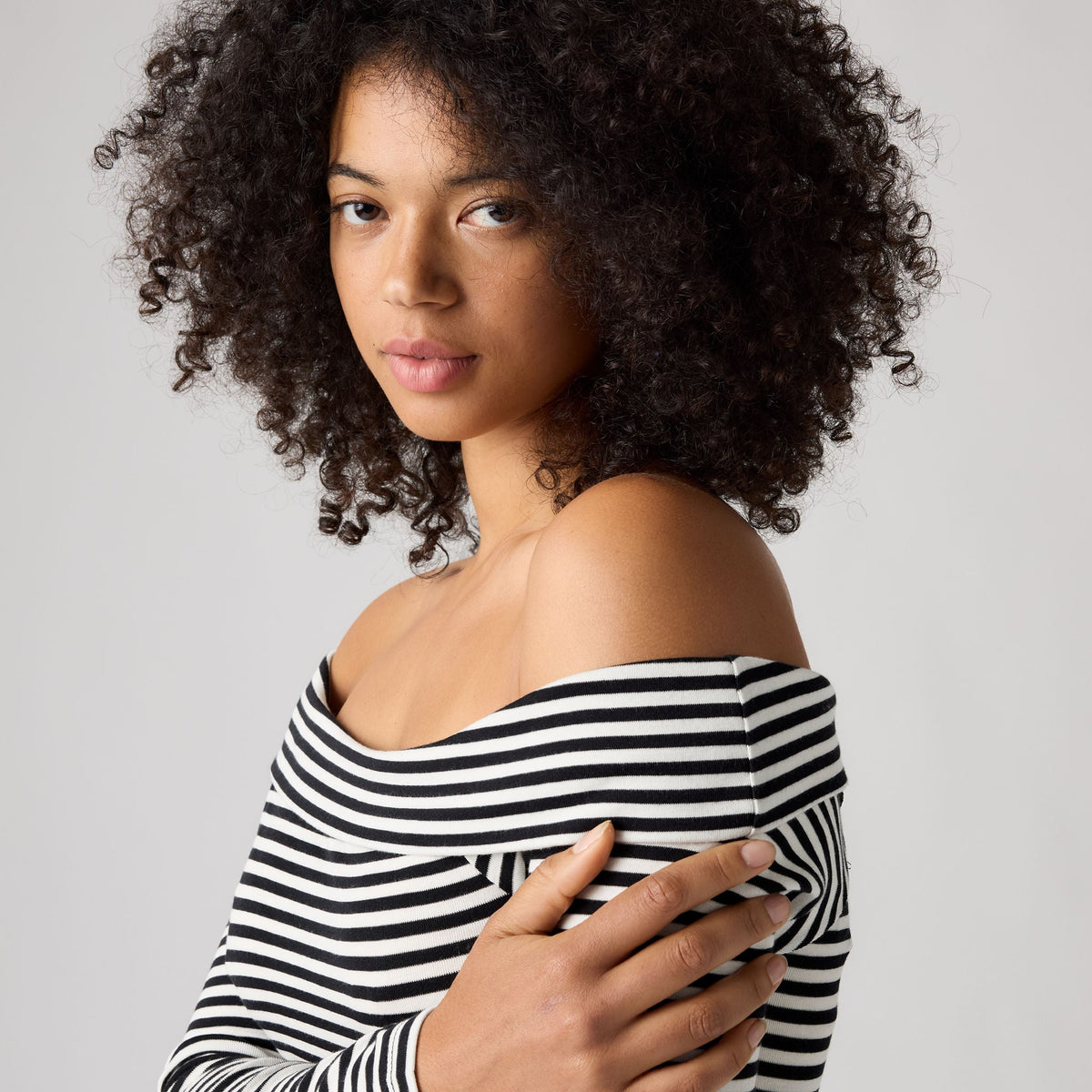 Levi's® Women's Clara Off-Shoulder Long-Sleeve Top